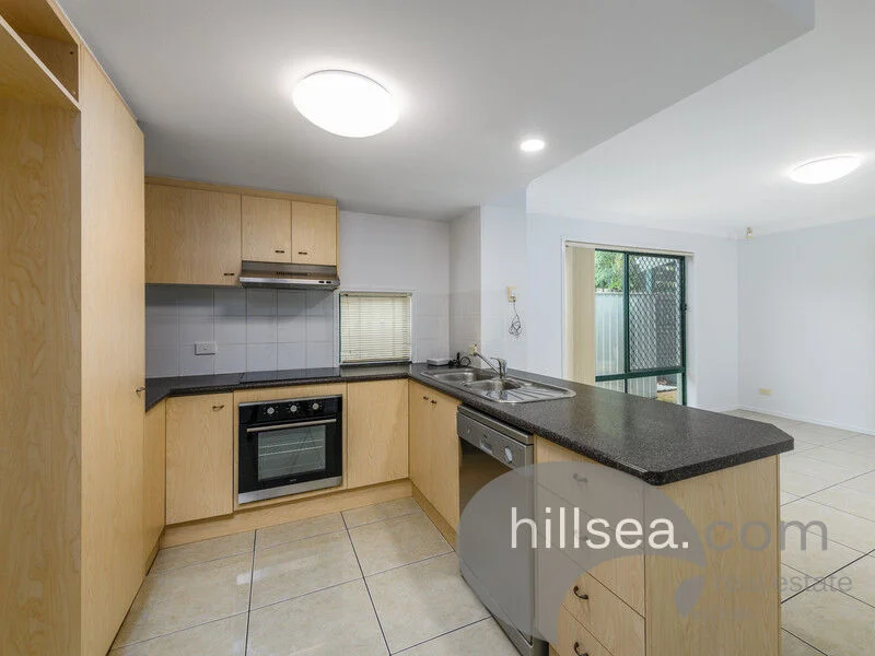 Additional image 2 of 58 Marble Arch Place, Arundel QLD 4214