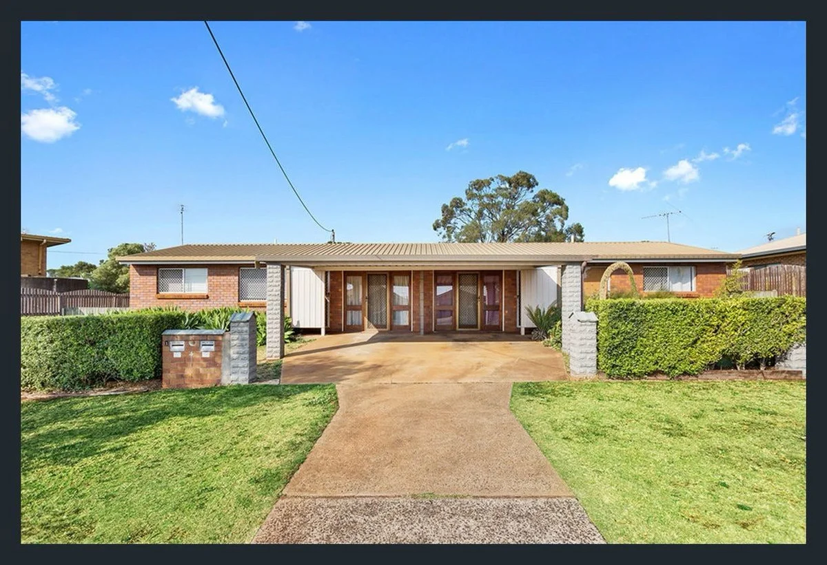 2/4 Florence Street, Harristown QLD 4350
