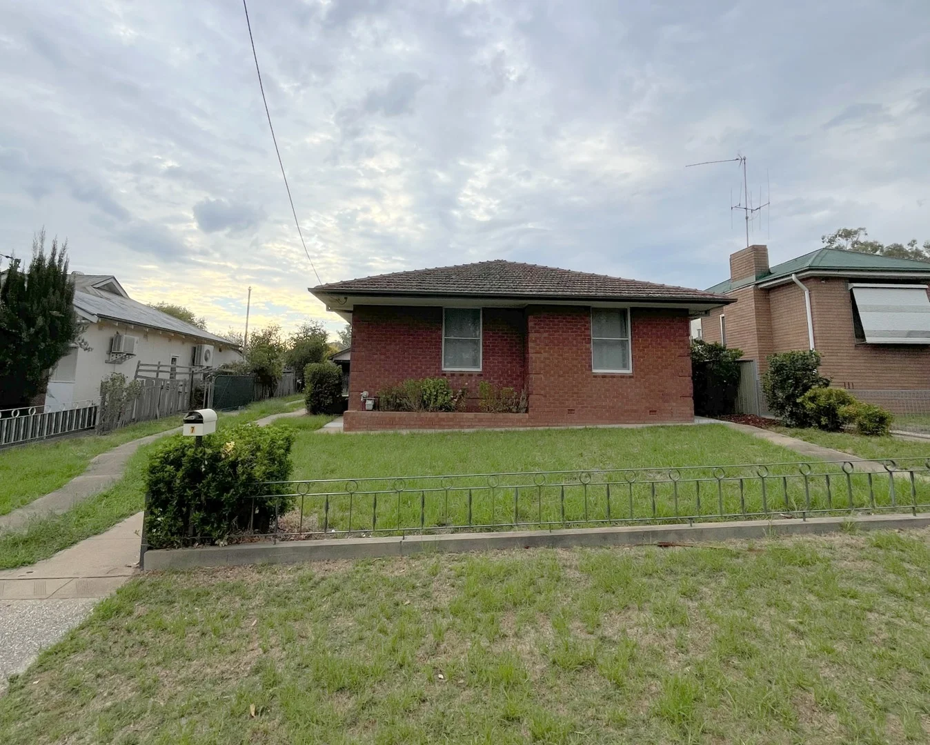 7 Dollar Street, Cowra NSW 2794