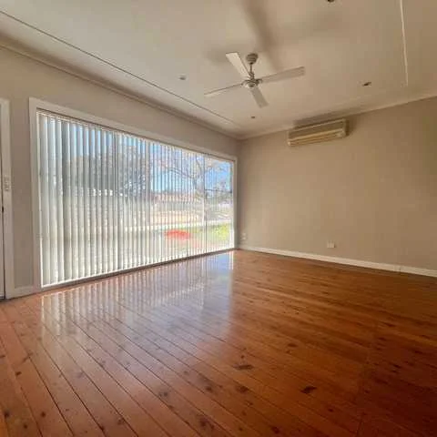 Additional image 3 of 50 Boori Street, Peak Hill NSW 2869