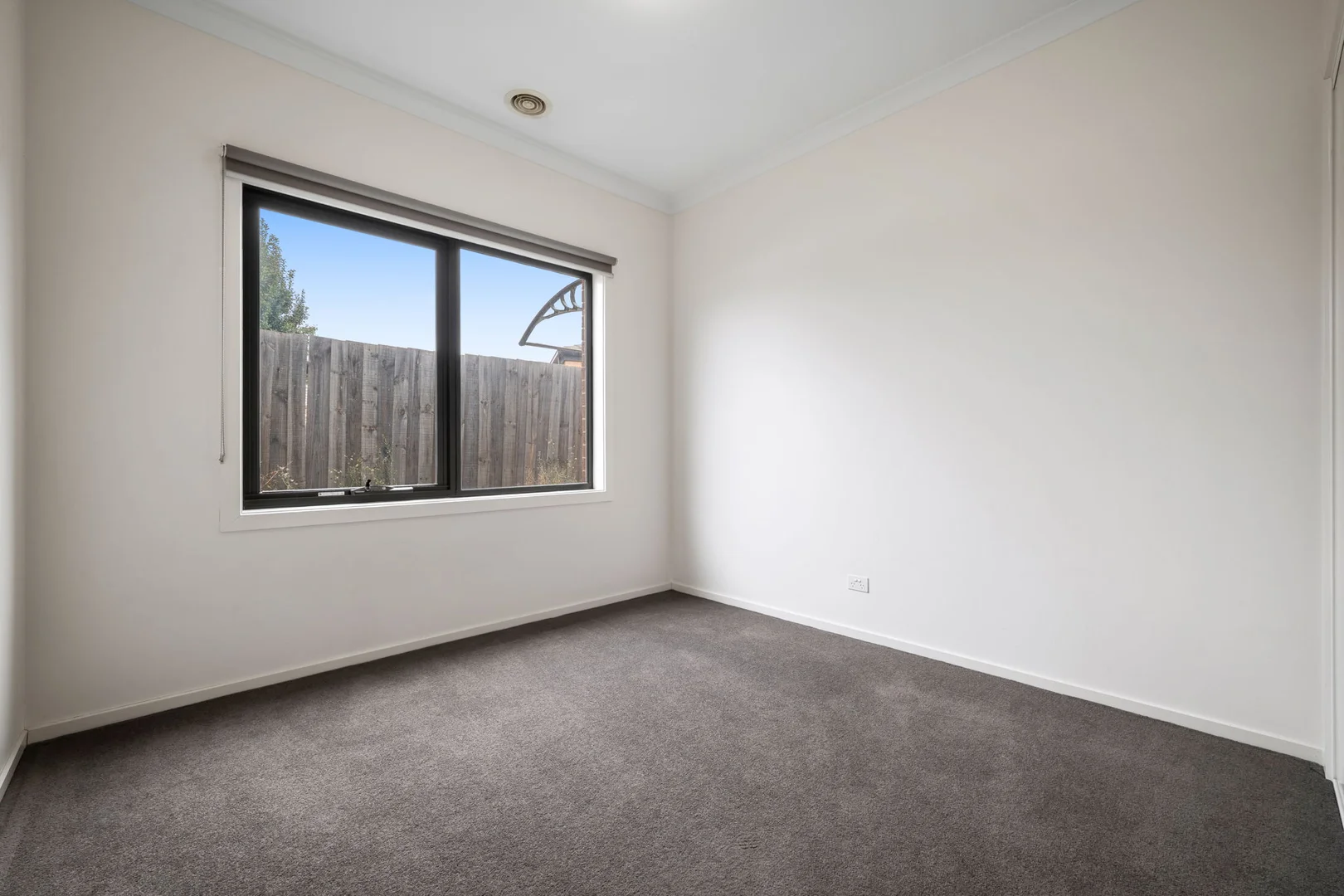 Additional image 4 of 2/9 Whipbird Close, Werribee VIC 3030
