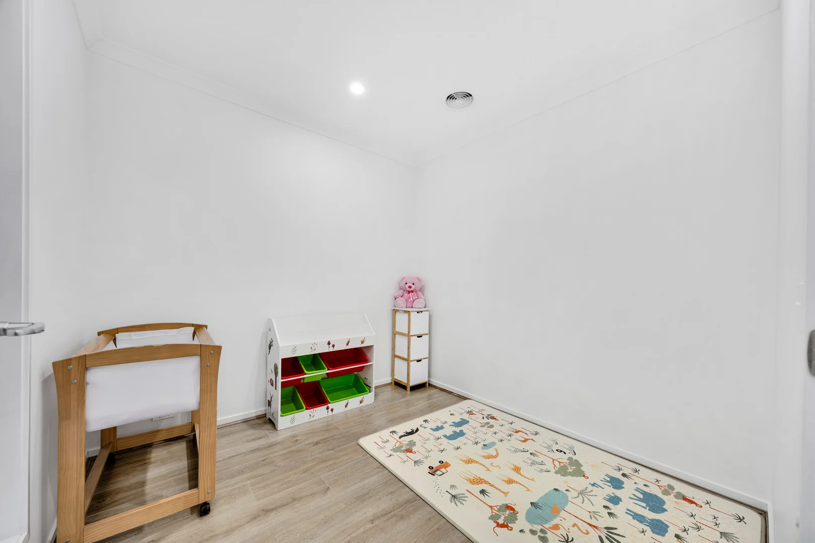 Additional image 9 of 28 Roseburn Avenue, Mickleham VIC 3064