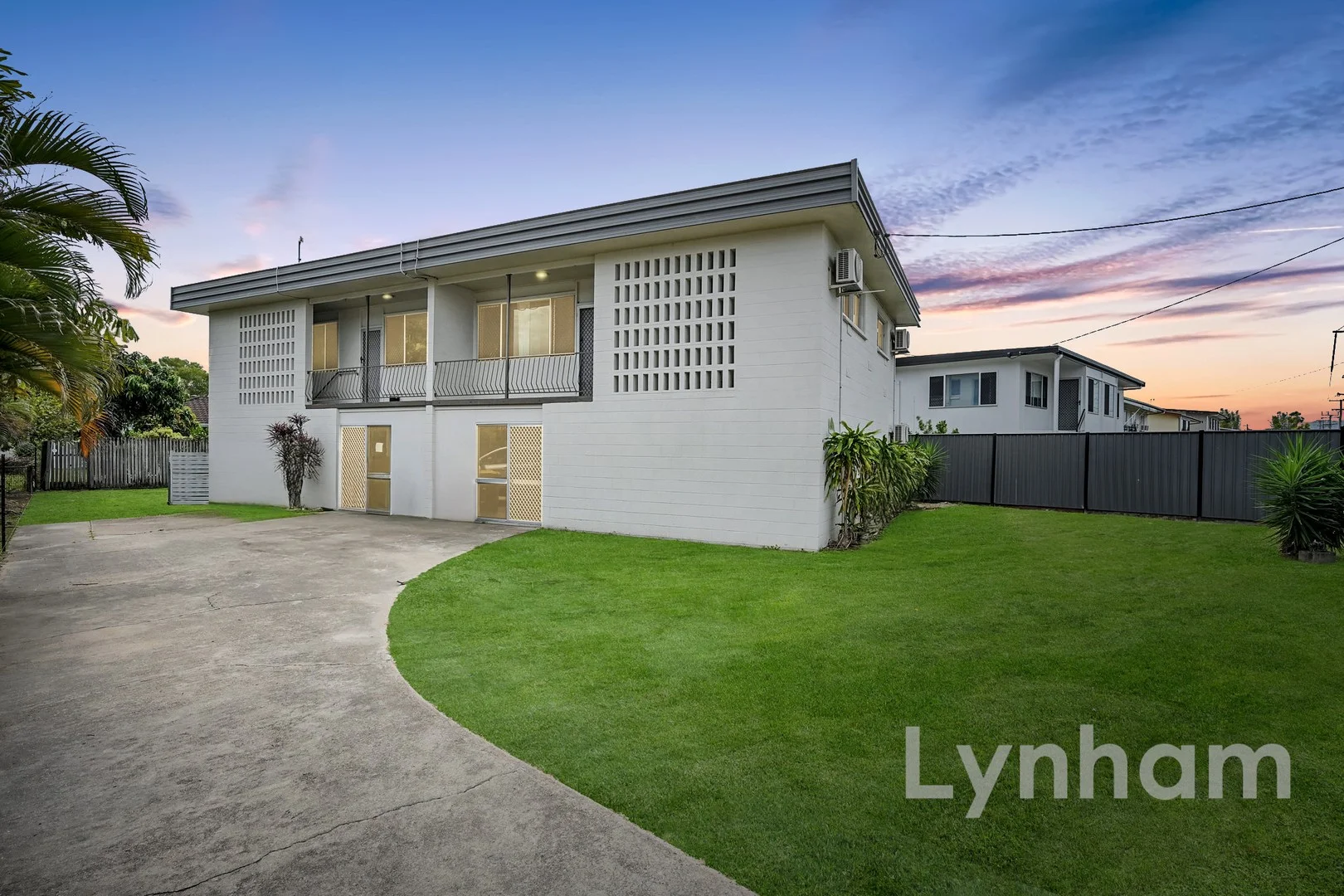 2/23 Bergin Road, Cranbrook QLD 4814