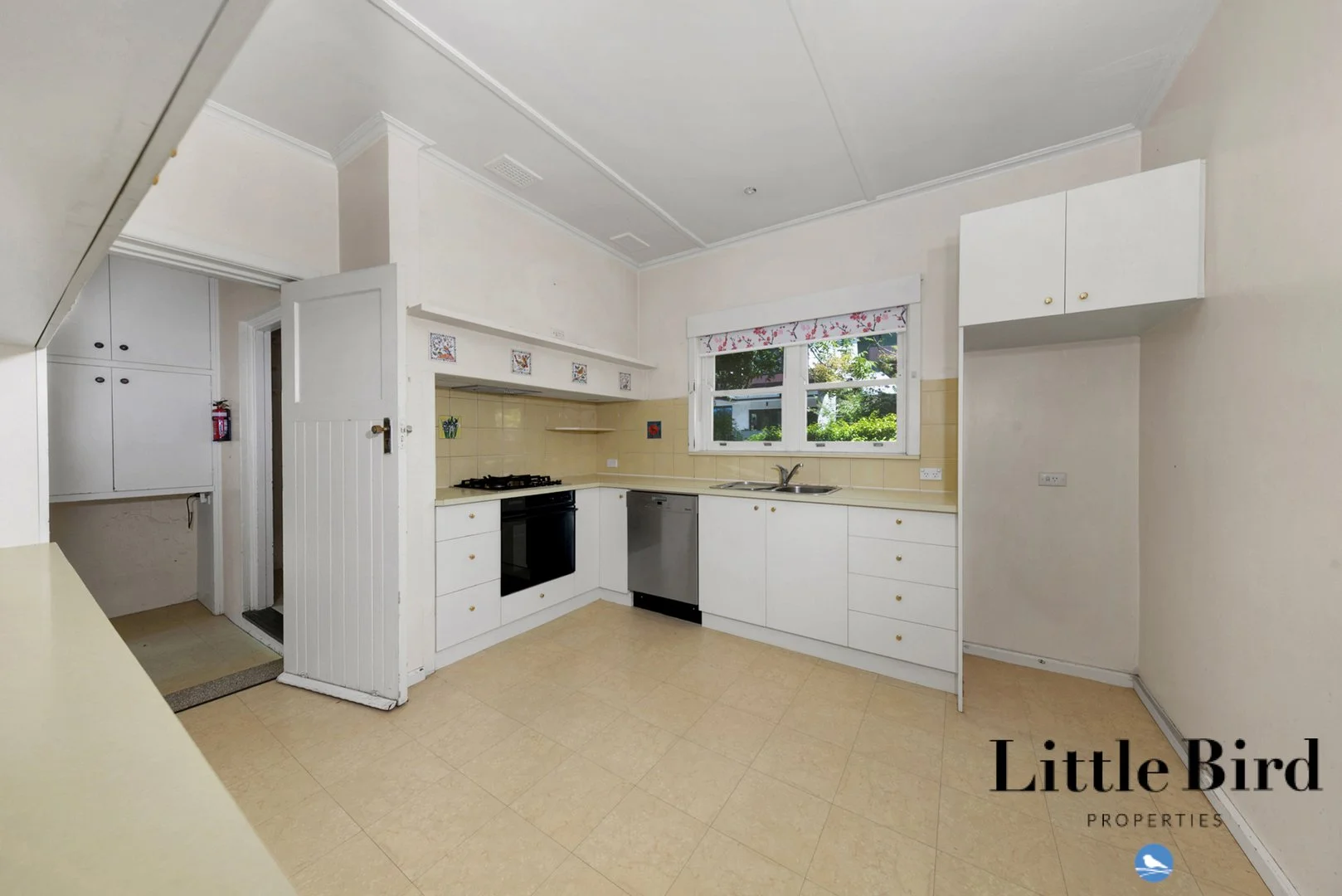 Additional image 4 of 31 Arthur Circle, Griffith ACT 2603