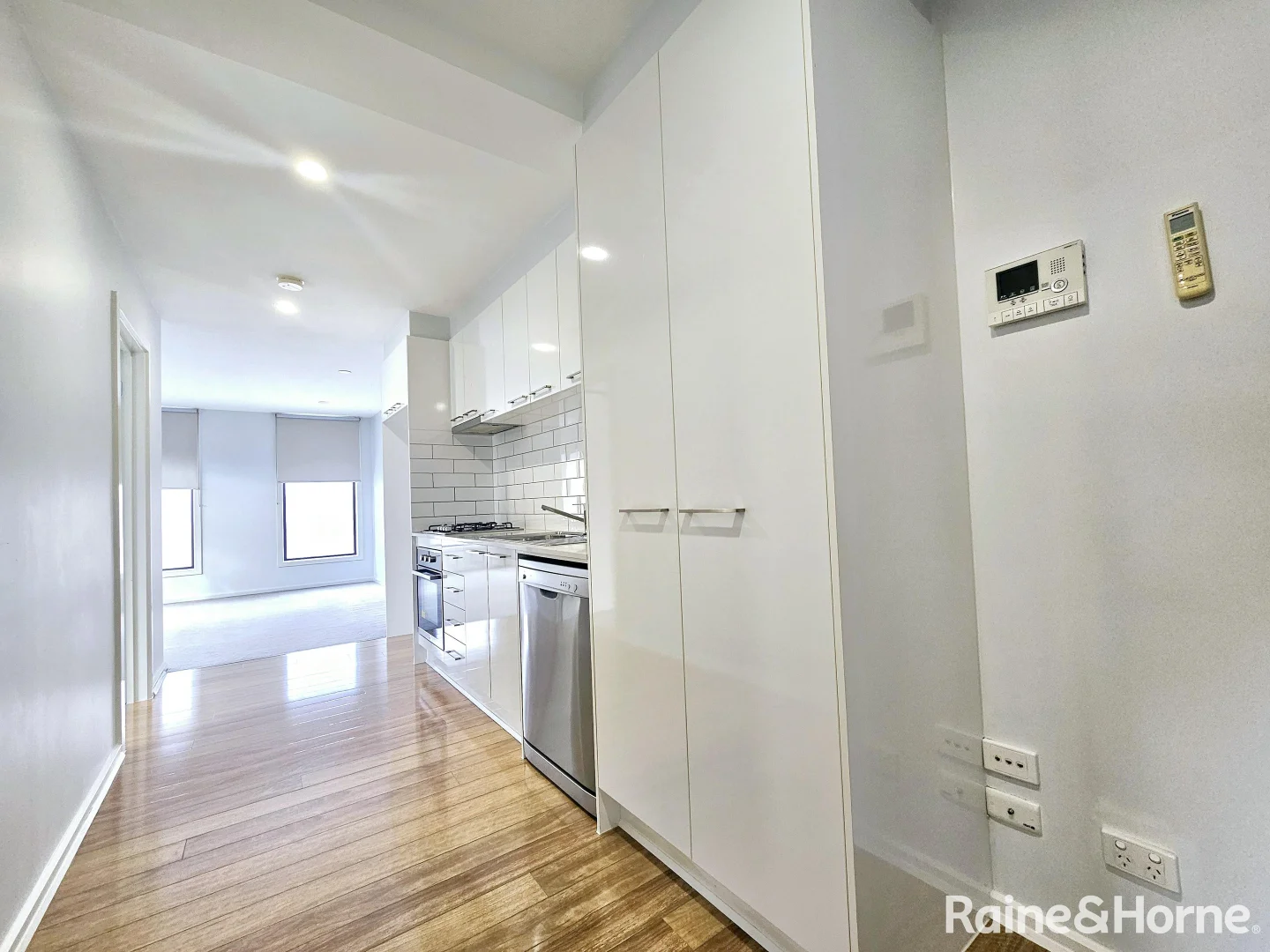 Additional image 4 of 9/14 Albert Crescent, St Albans VIC 3021