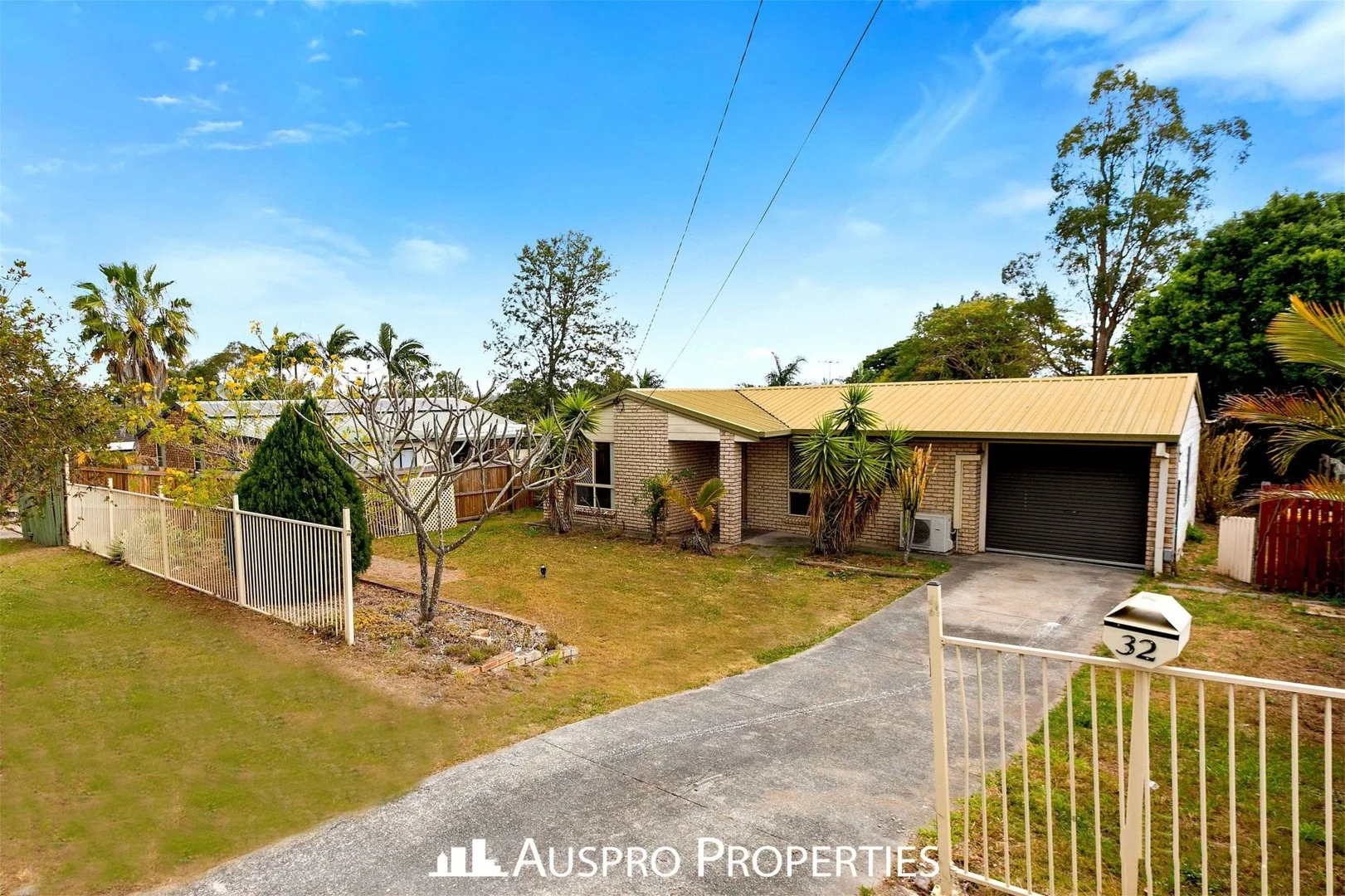 32 Furzer Street, Browns Plains QLD 4118