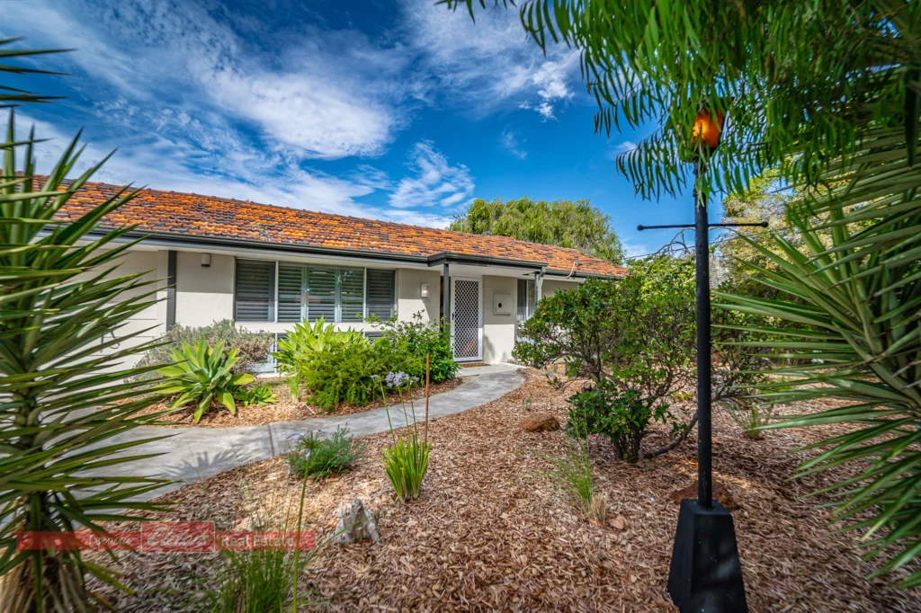 13 Cederdale Way, Safety Bay WA 6169