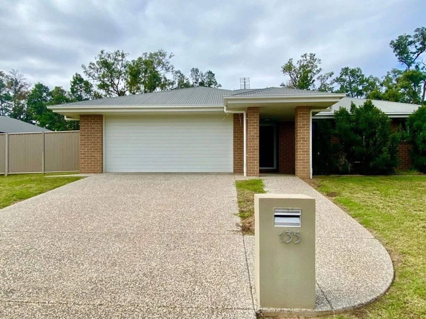 135 Cypress Pine Drive, Miles QLD 4415