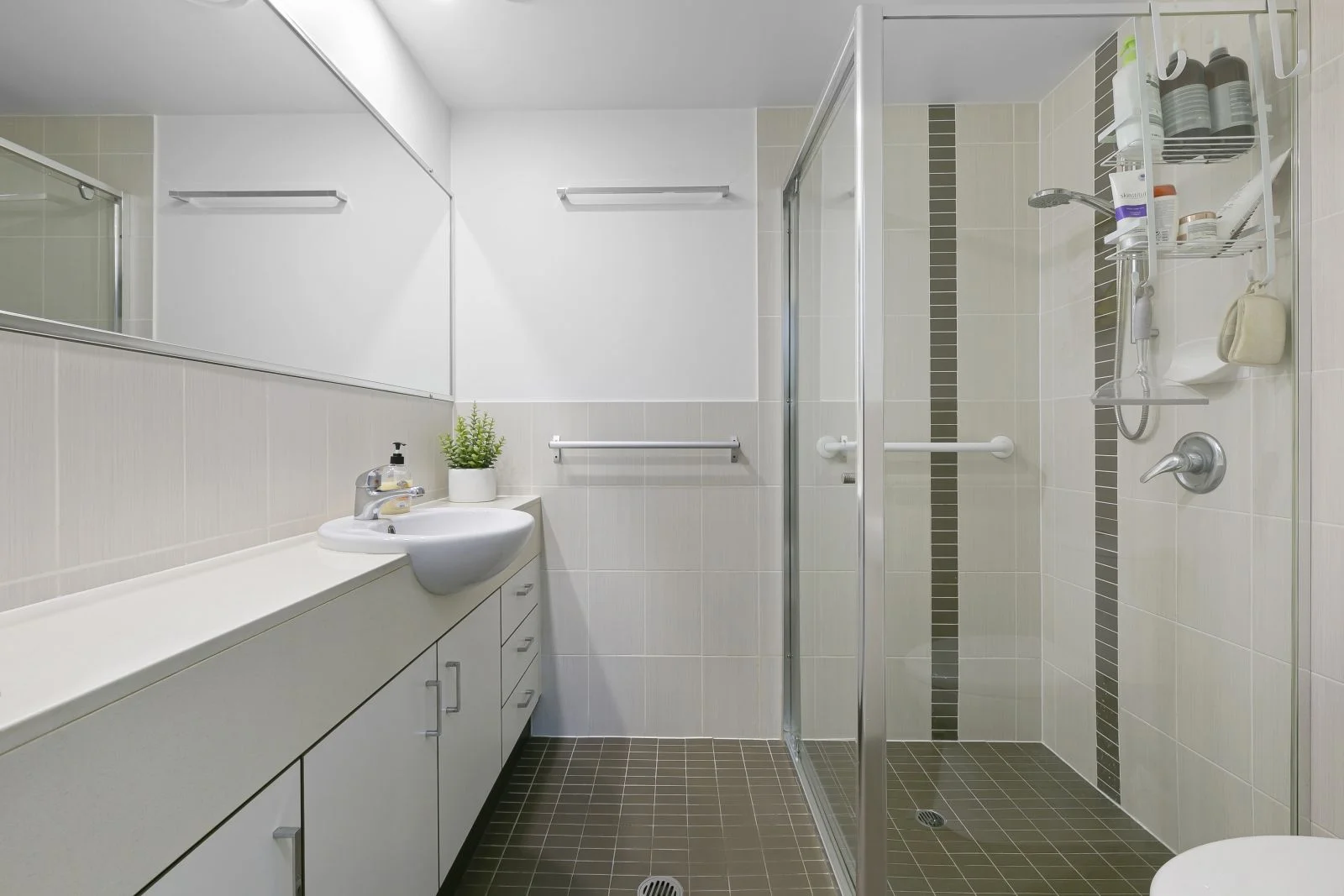 Additional image 8 of 3/2312 Gold Coast Highway, Mermaid Beach QLD 4218