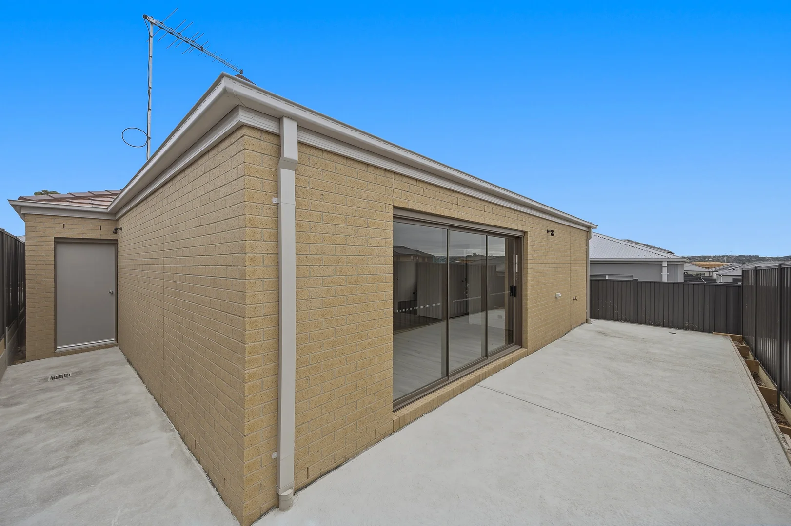 Additional image 14 of 19 Shakeal Way, Clyde North VIC 3978