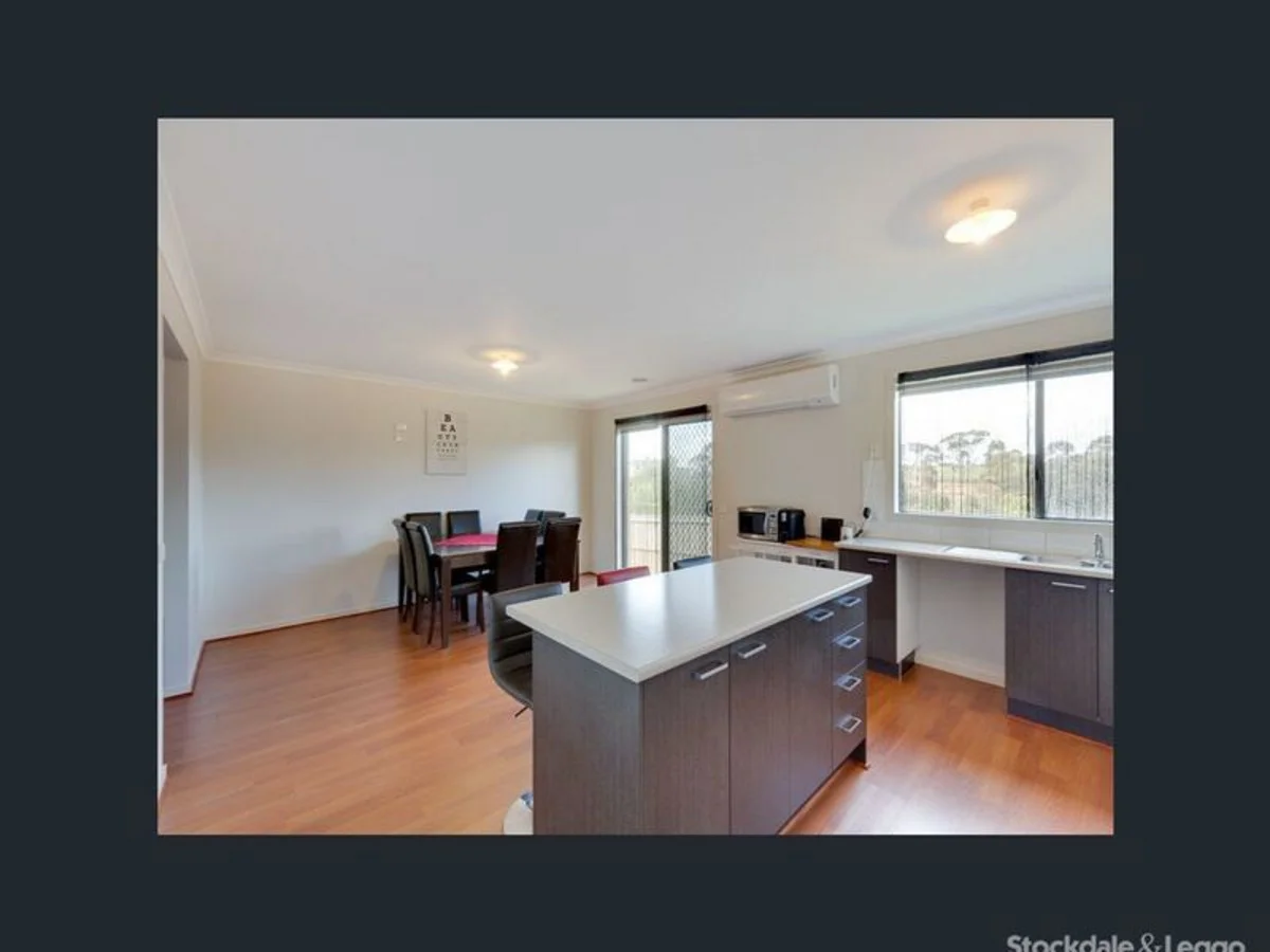 7 Quamby Mews, Bacchus Marsh VIC 3340 photo 4