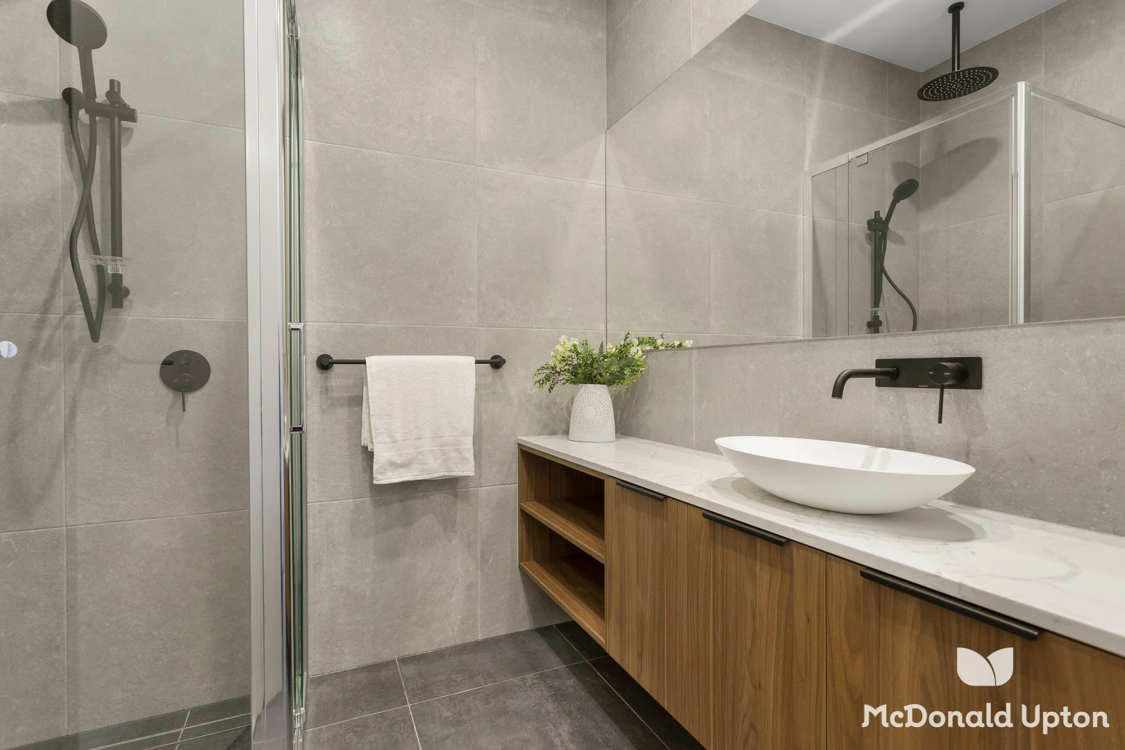 Additional image 5 of 4/1 Ross Street, Niddrie VIC 3042