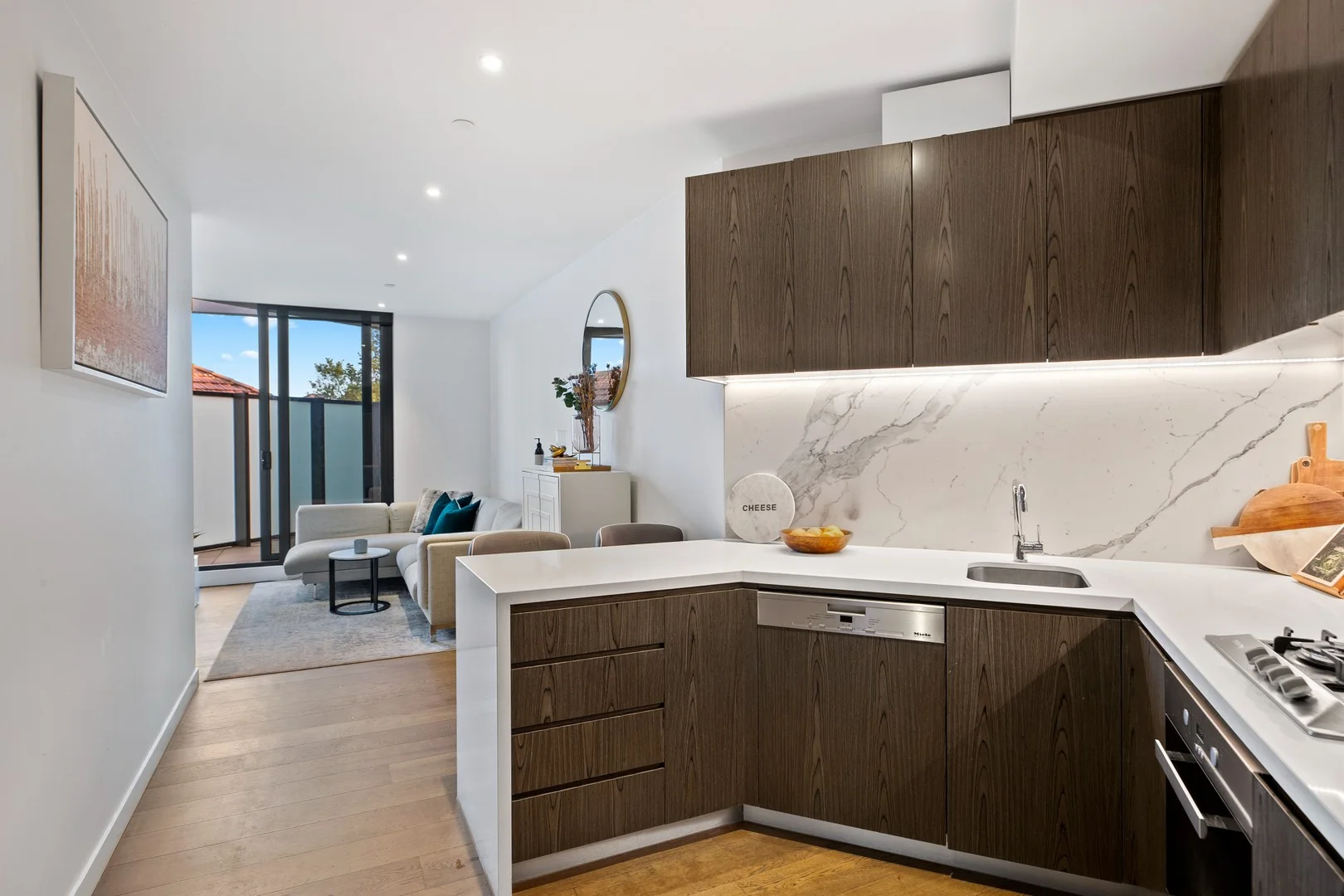 307/77 Queens Road, Melbourne VIC 3004