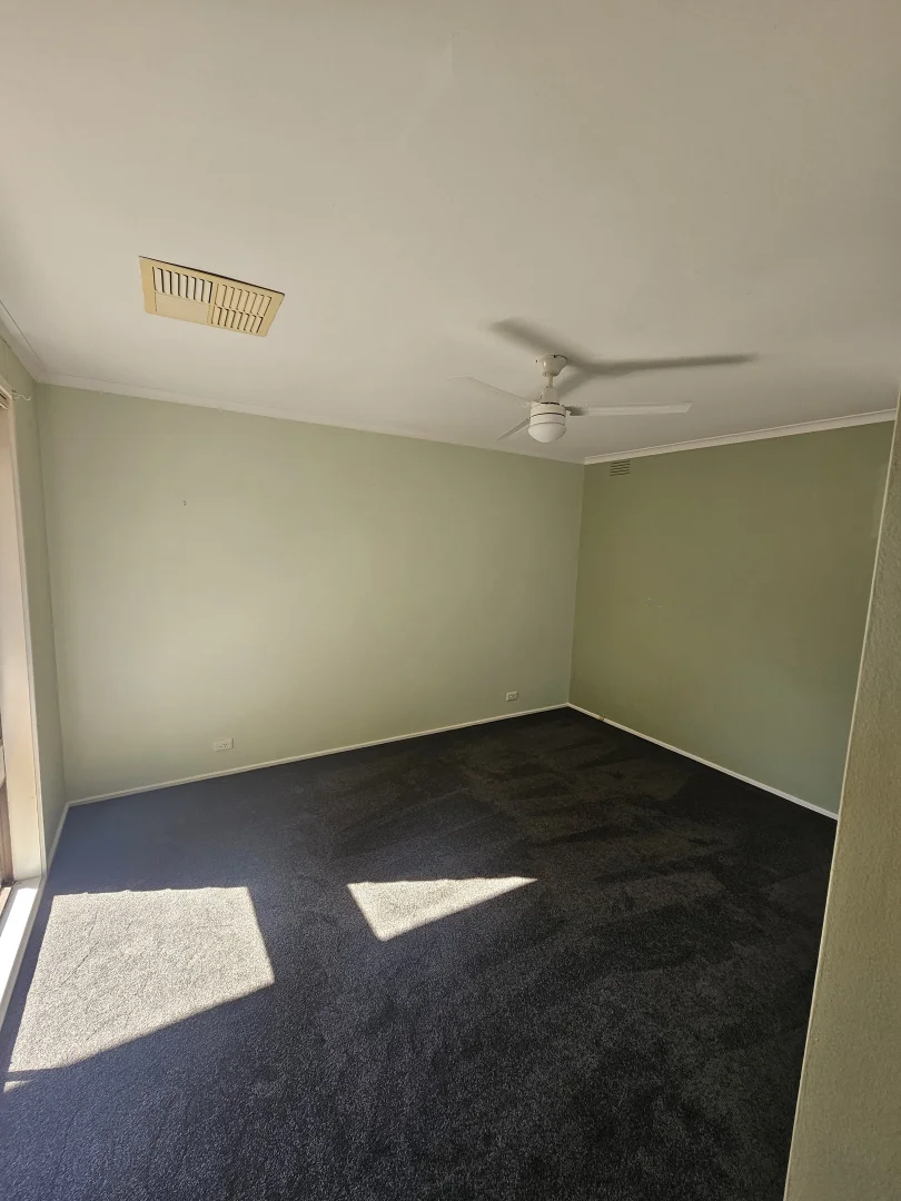 Additional image 7 of 3 St Ives Place, Melton West VIC 3337