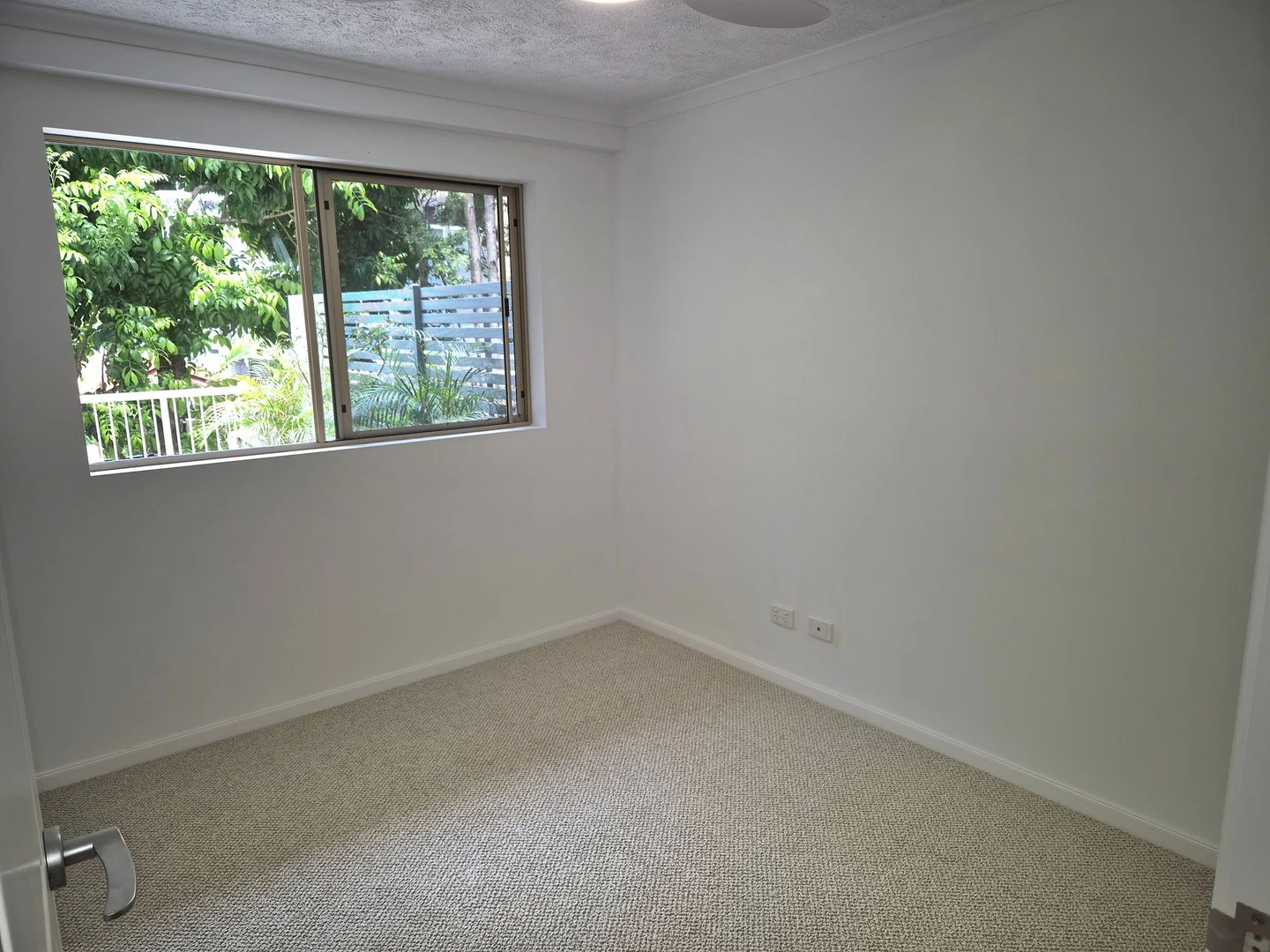 Additional image 7 of 13/4 Park Ave, Burleigh Heads QLD 4220