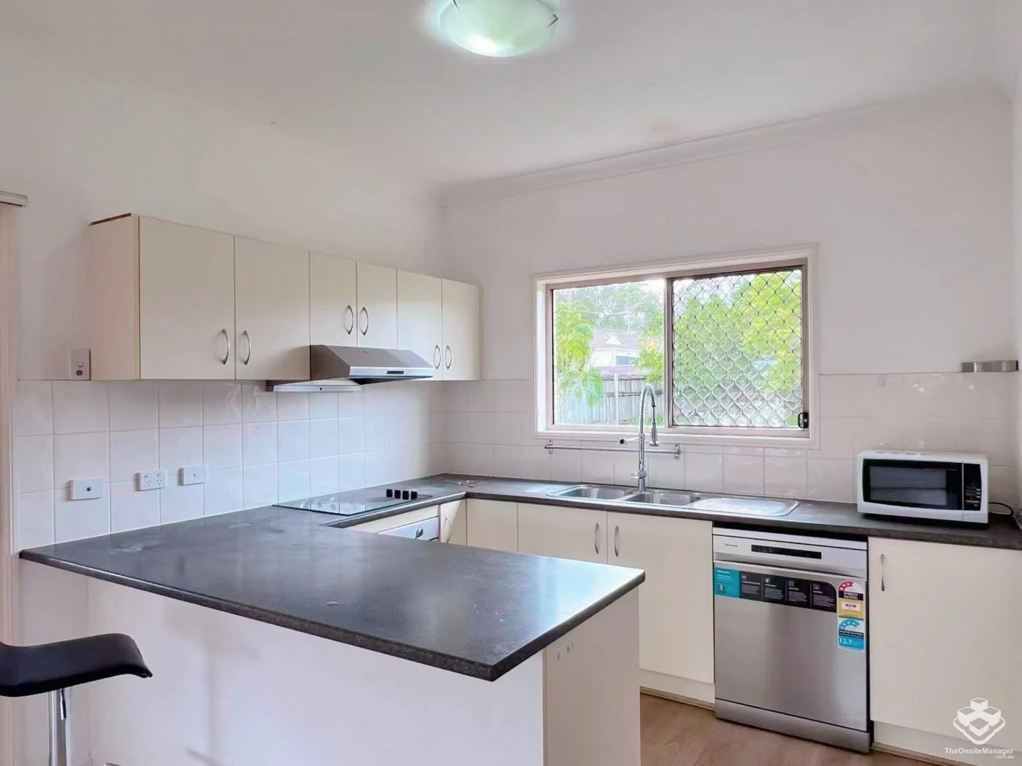 Additional image 4 of 4 Arvin Close, Calamvale QLD 4116