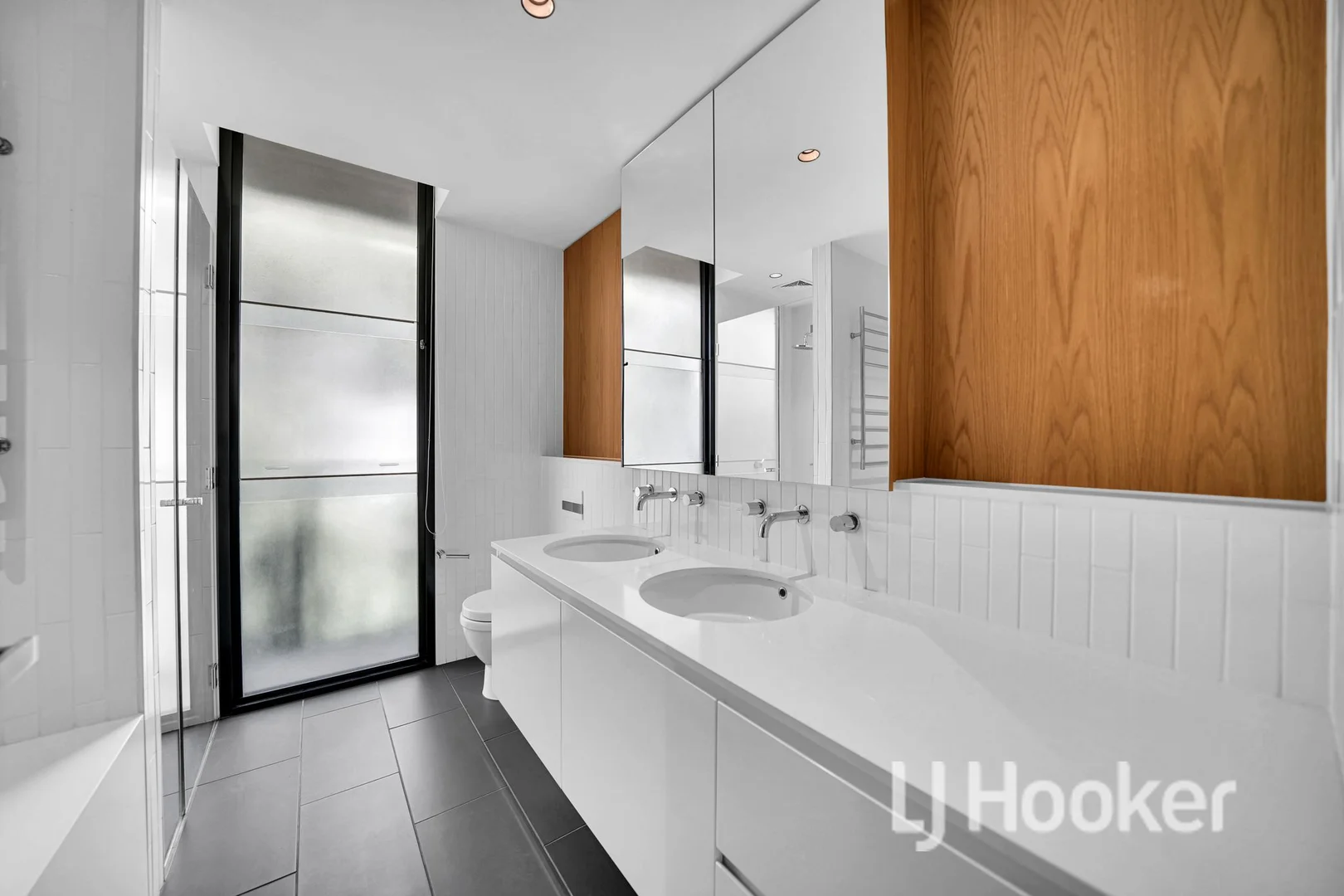 Additional image 22 of 4 Holly Lane, Kew VIC 3101