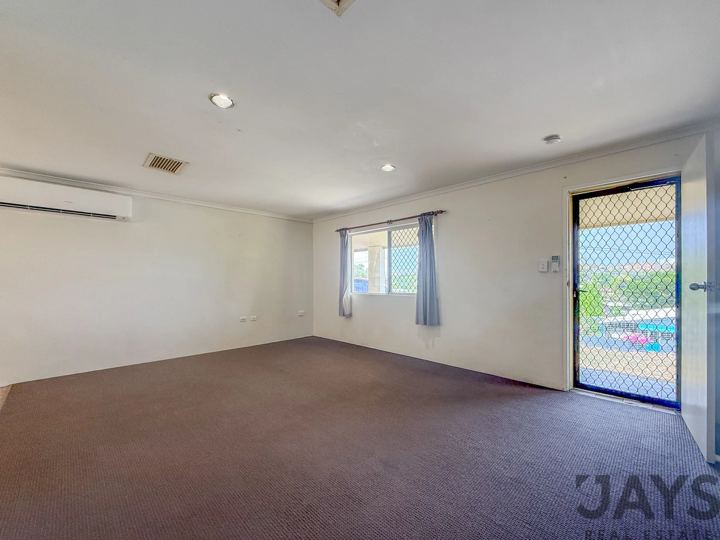 Additional image 3 of 140 Webb Street, Mount Isa QLD 4825