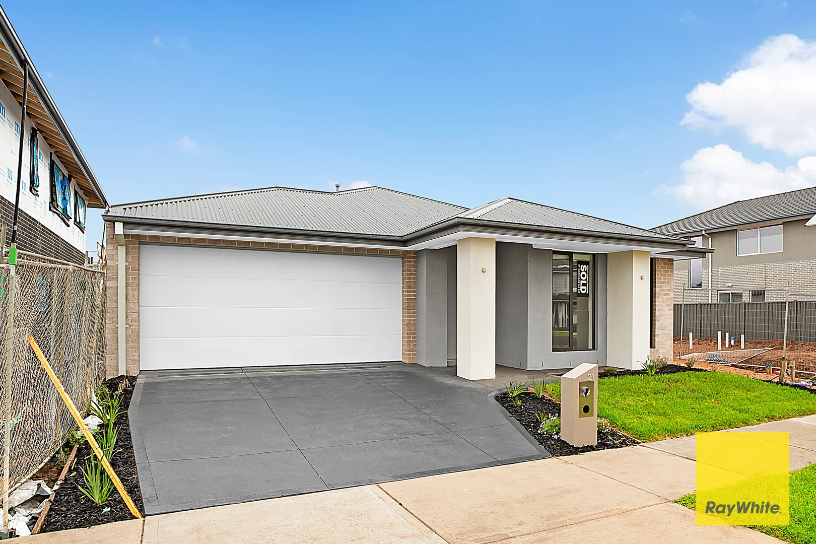 Additional image 2 of 21 Opulent Boulevard, Tarneit VIC 3029