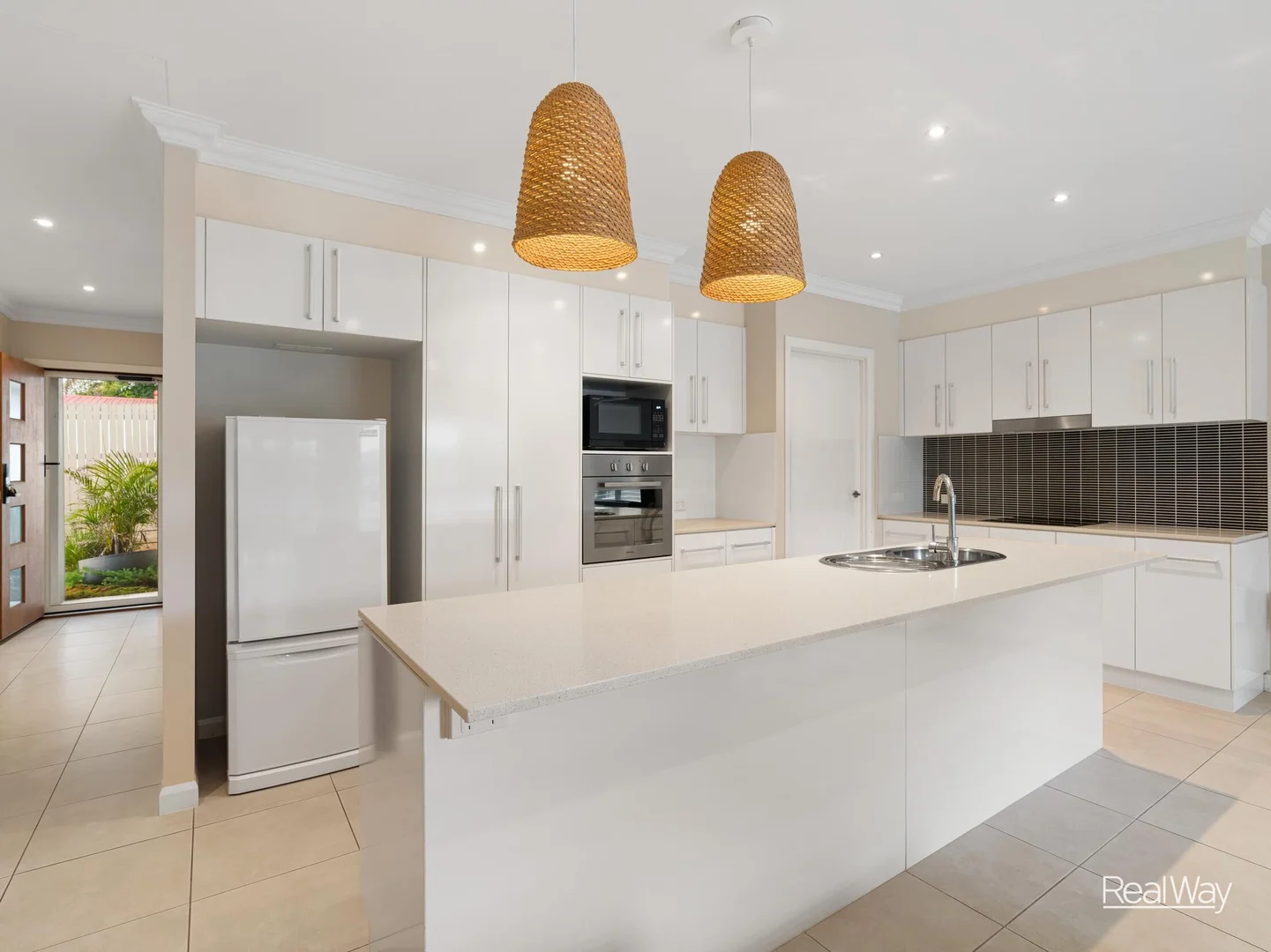 Additional image 3 of 3/245A Mackenzie Street, Centenary Heights QLD 4350