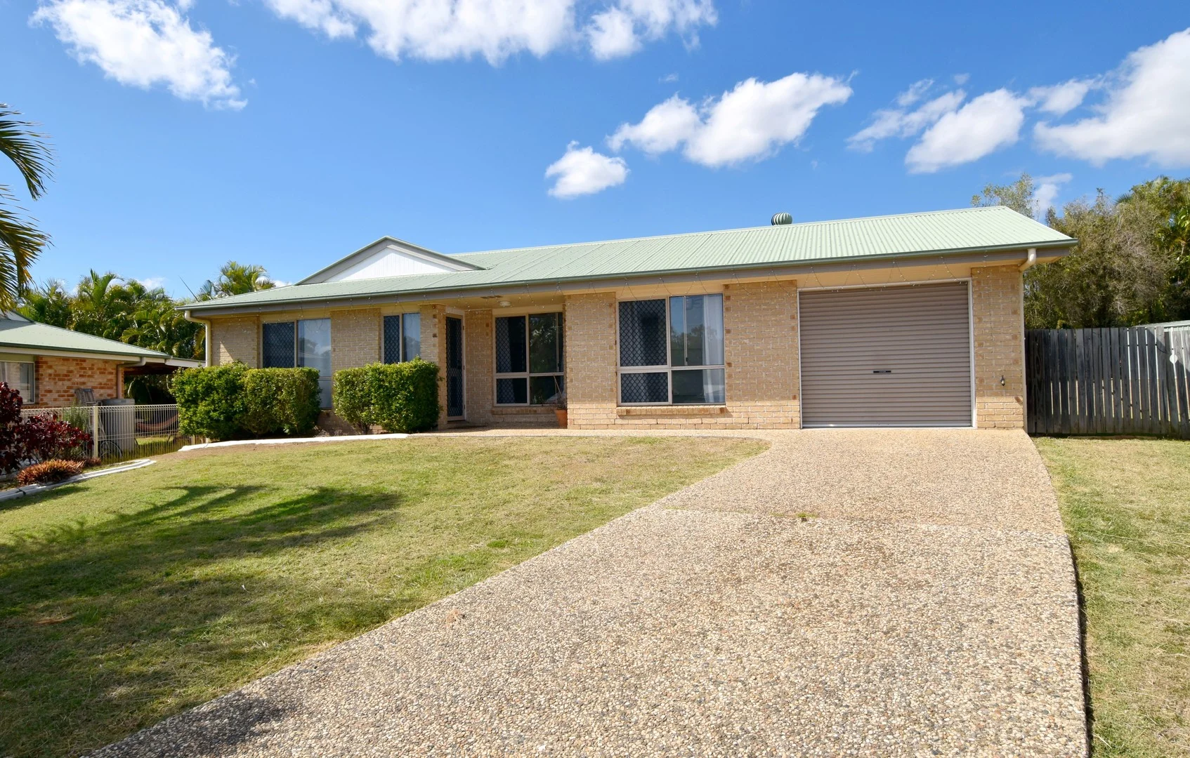 5 Yaldara Court, New Auckland QLD 4680