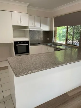 37/32 Riverview Road, Nerang QLD 4211 photo 3