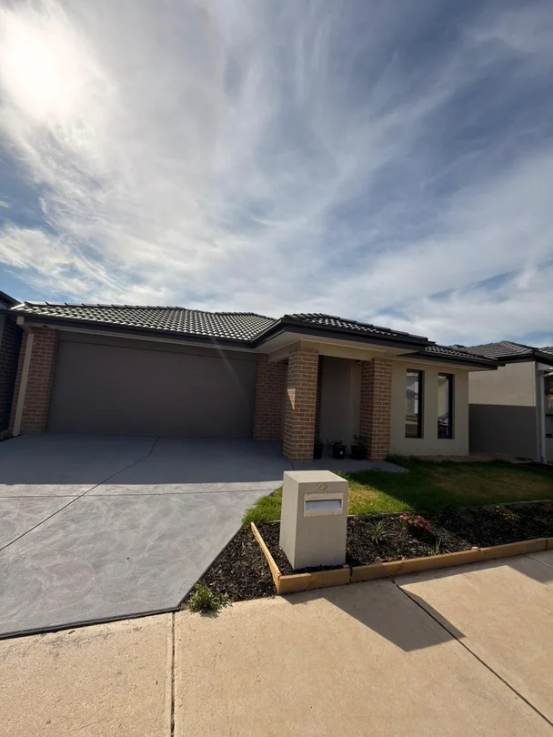 22 Bronx Avenue, Berwick VIC 3806