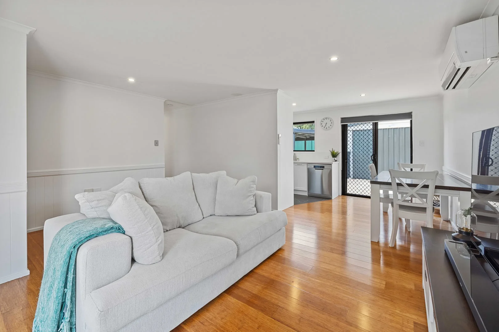 Additional image 2 of 16 Wren Street, Birkdale QLD 4159