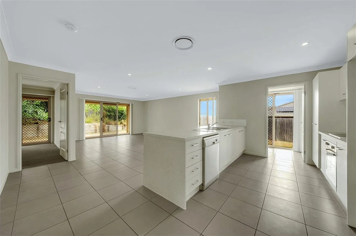 15 Abbey Place, Calliope QLD 4680 photo 4
