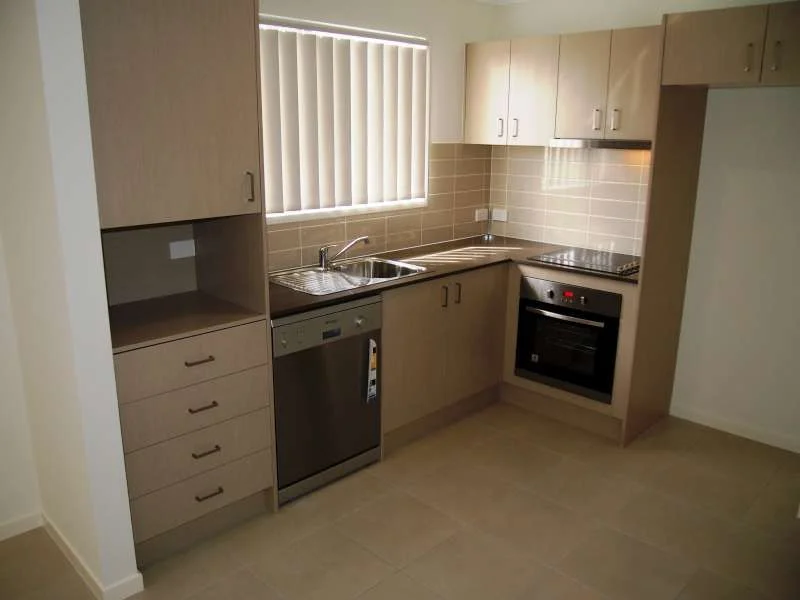 Additional image 2 of 2/10 Toby Close, Kallangur QLD 4503