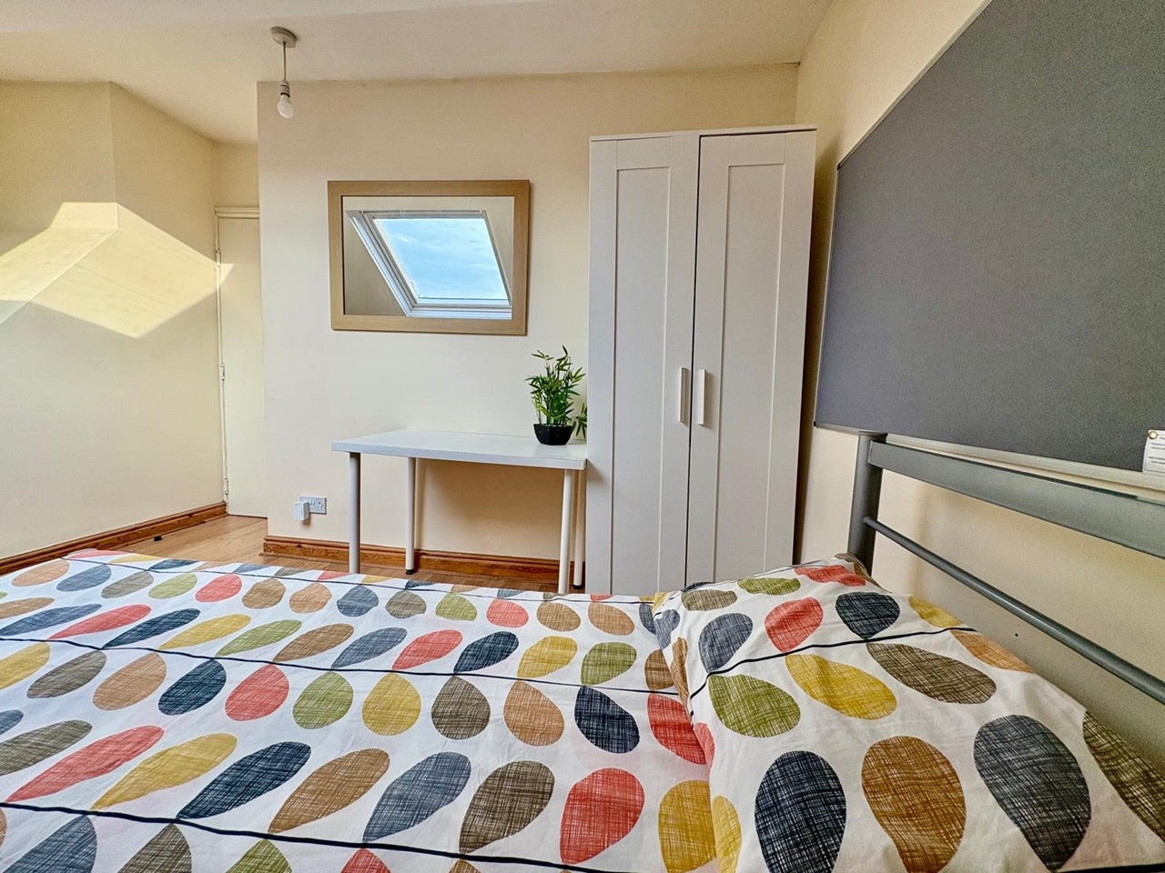 Additional image 5 of 5 Bed Terraced House, Pomona Street, S11, N1 7GU