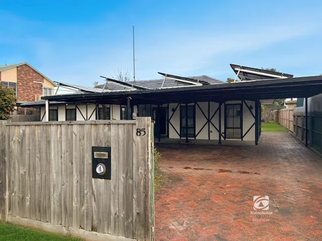 85 Main Road, Paynesville VIC 3880