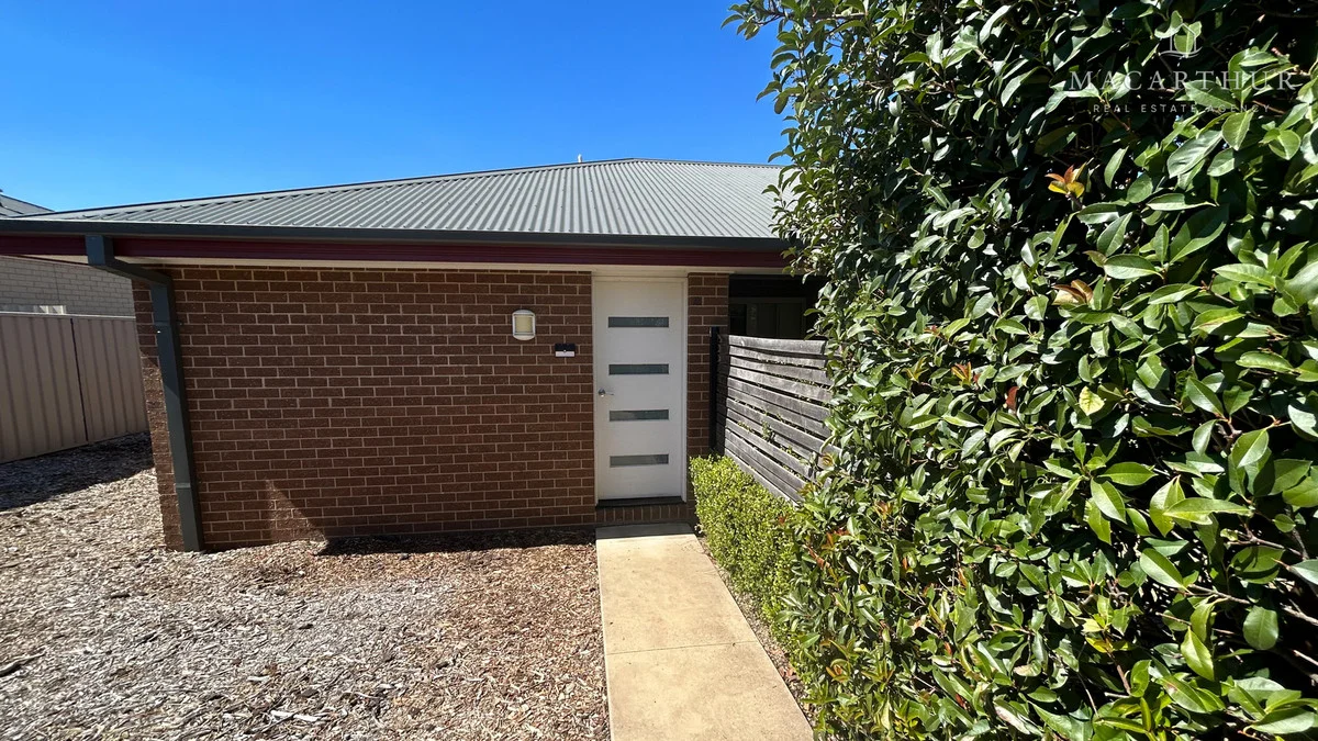 38A Messenger Avenue, Boorooma NSW 2650