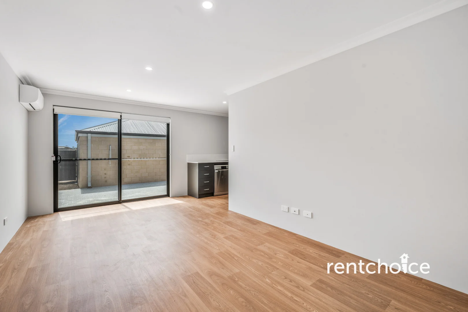 11 Gainford Way, Ridgewood WA 6030 photo 2