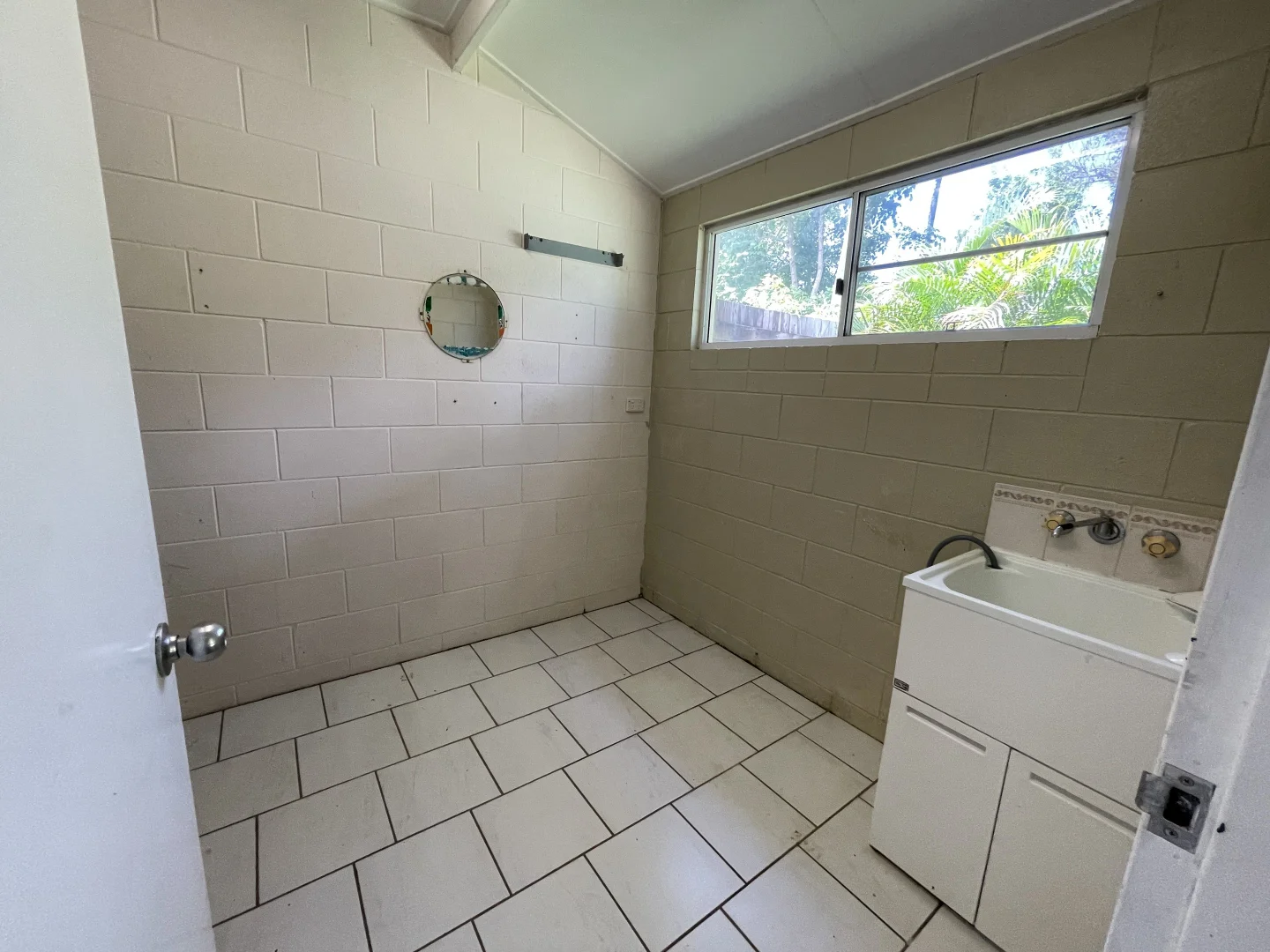 Additional image 13 of Unit B/5 Buccaneer Street, South Mission Beach QLD 4852