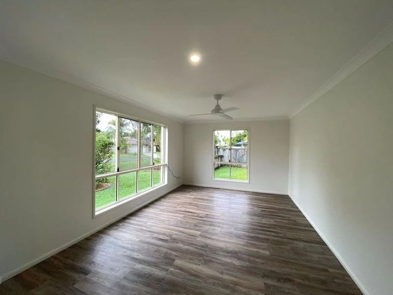 14 Pembroke Crescent, Sippy Downs QLD 4556 photo 5