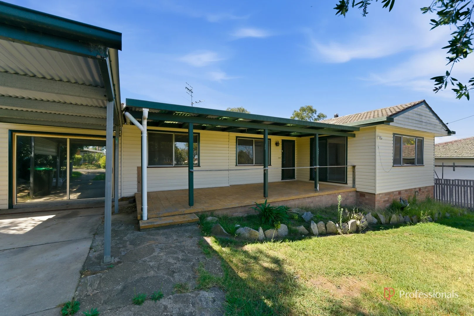 23 Wilson Avenue, Armidale NSW 2350