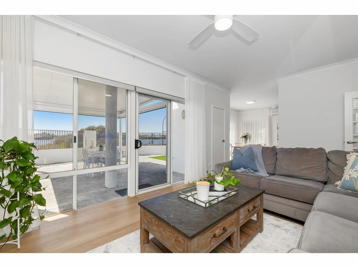 23A The Esplanade, Mount Pleasant WA 6153 photo 3
