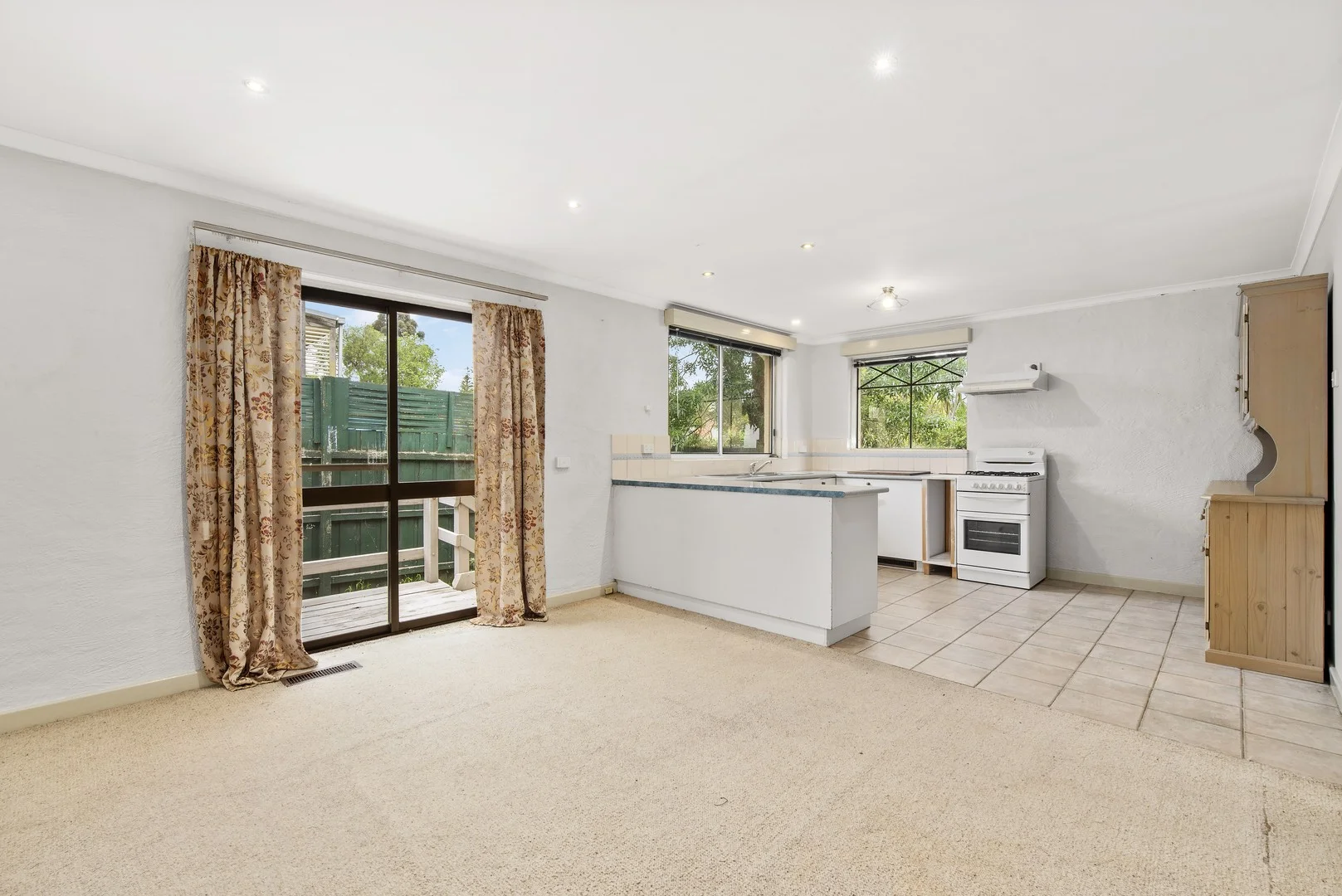 Additional image 2 of 2/4 Lloyd Street, Knoxfield VIC 3180