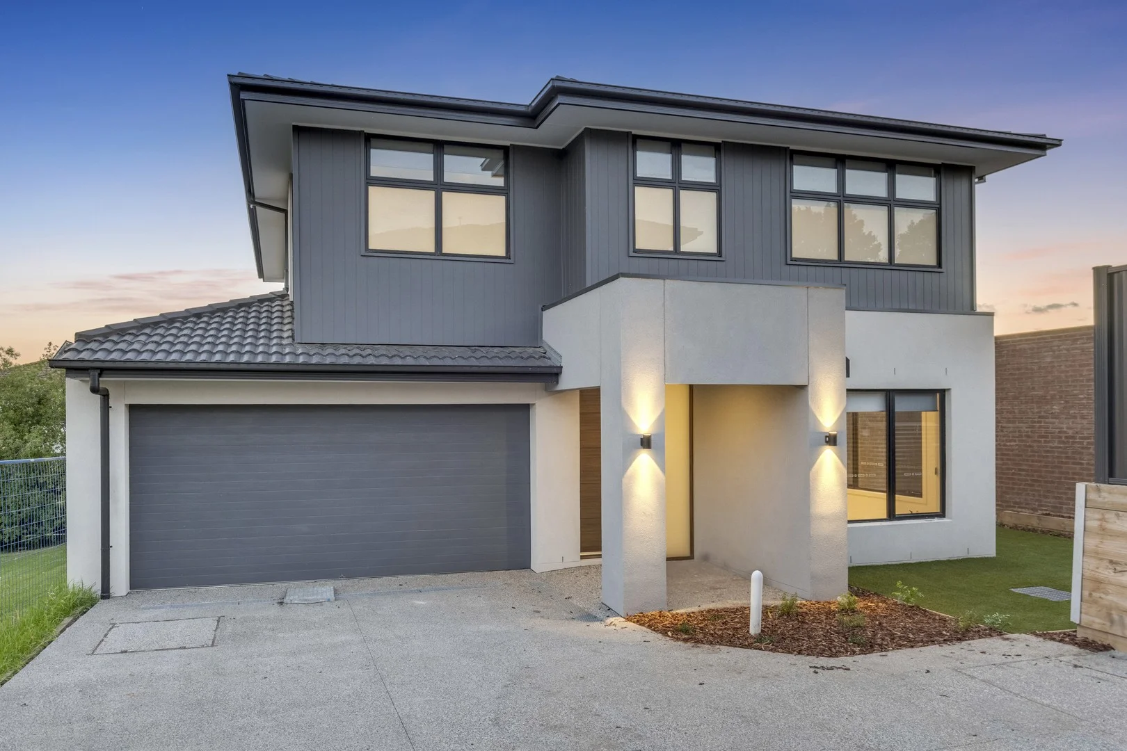 2/23 Ramleh Road, Reservoir VIC 3073
