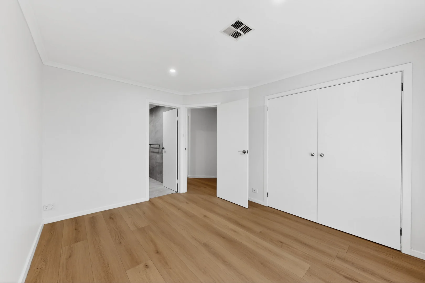 Additional image 6 of 2/3 Exhibition Street, McKinnon VIC 3204