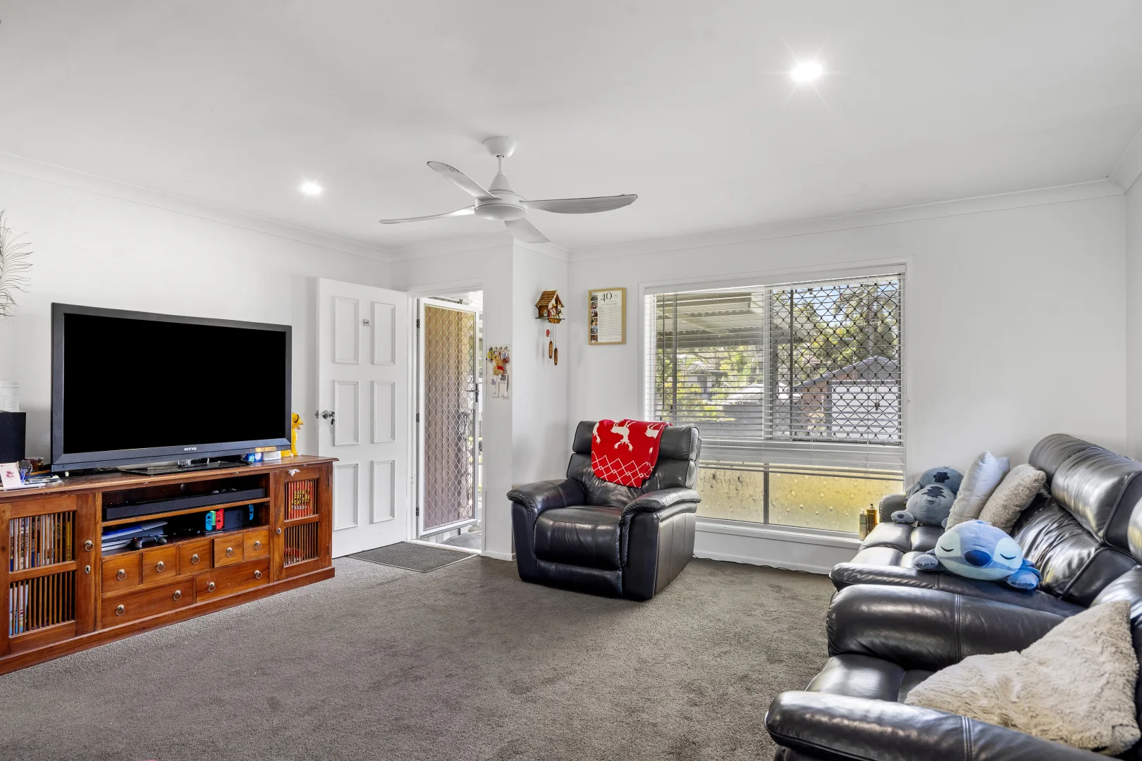 Additional image 5 of 17 Hampshire Crescent, Alexandra Hills QLD 4161