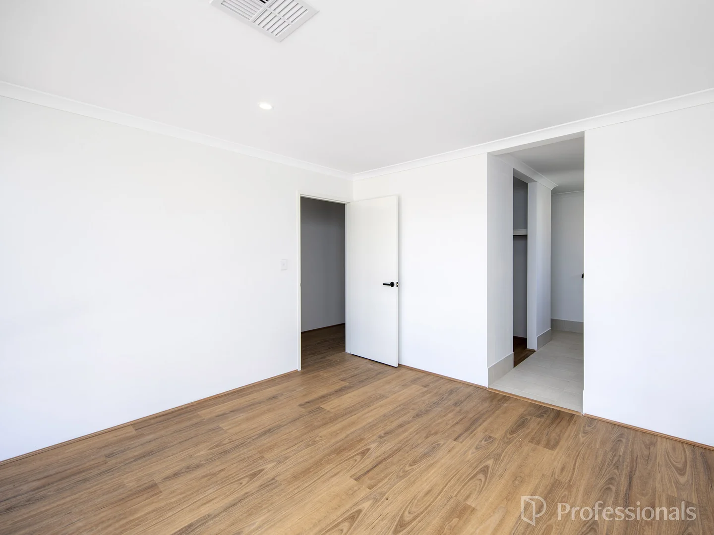 Additional image 4 of 37 Geordie Loop, Eglinton WA 6034