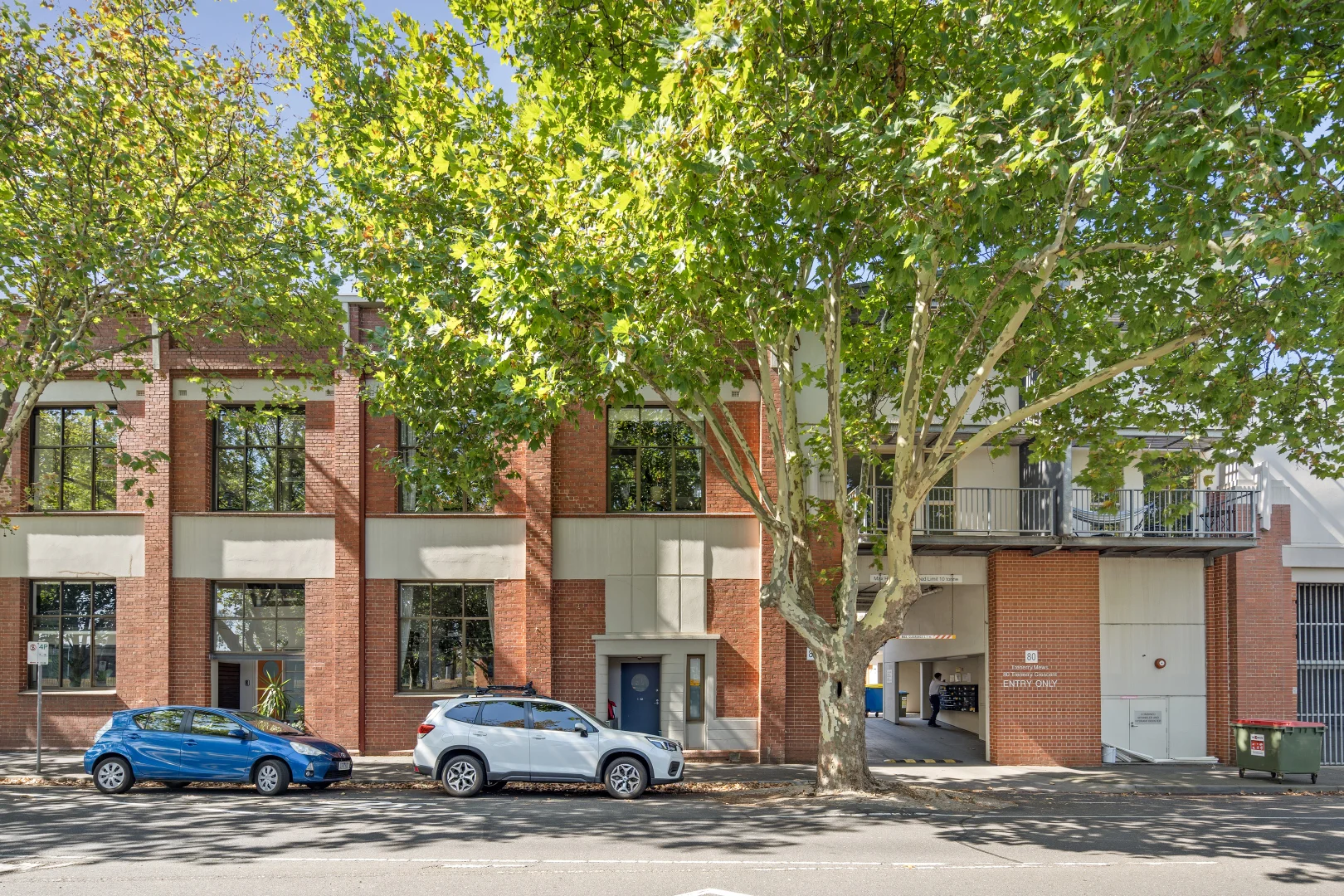 2/80 Trenerry Crescent, Abbotsford VIC 3067