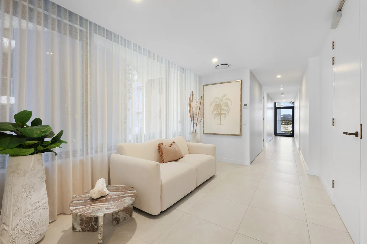 Additional image 13 of 201/112 The Esplanade, Burleigh Heads QLD 4220