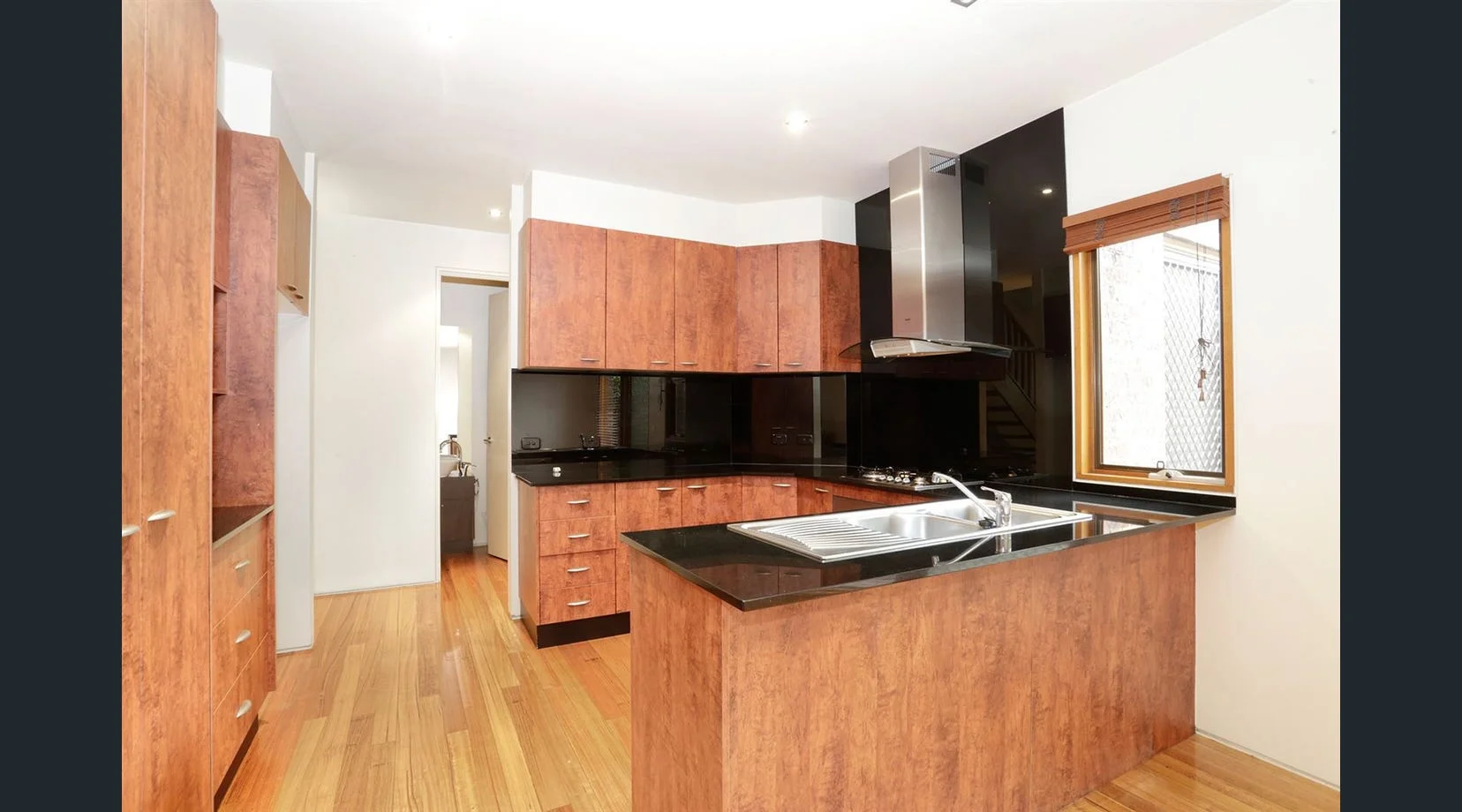 Additional image 3 of 1/34 Pinewood Drive, Mount Waverley VIC 3149