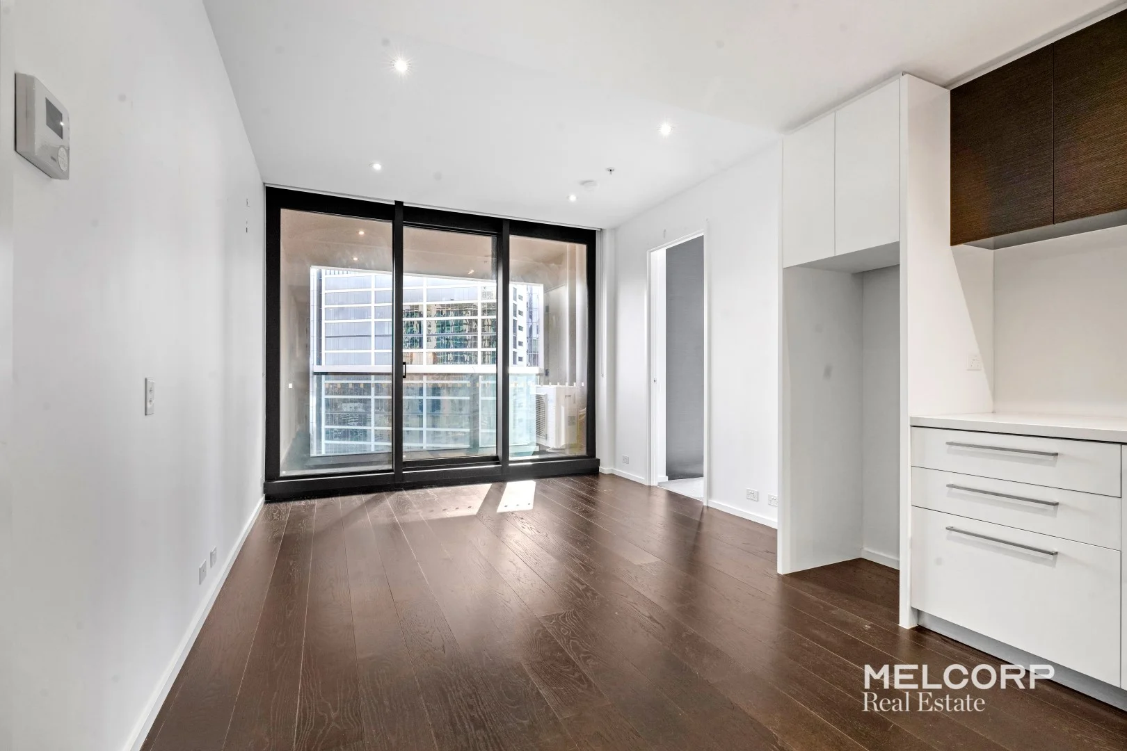 Additional image 2 of 3014/9 Power Street, Melbourne VIC 3000