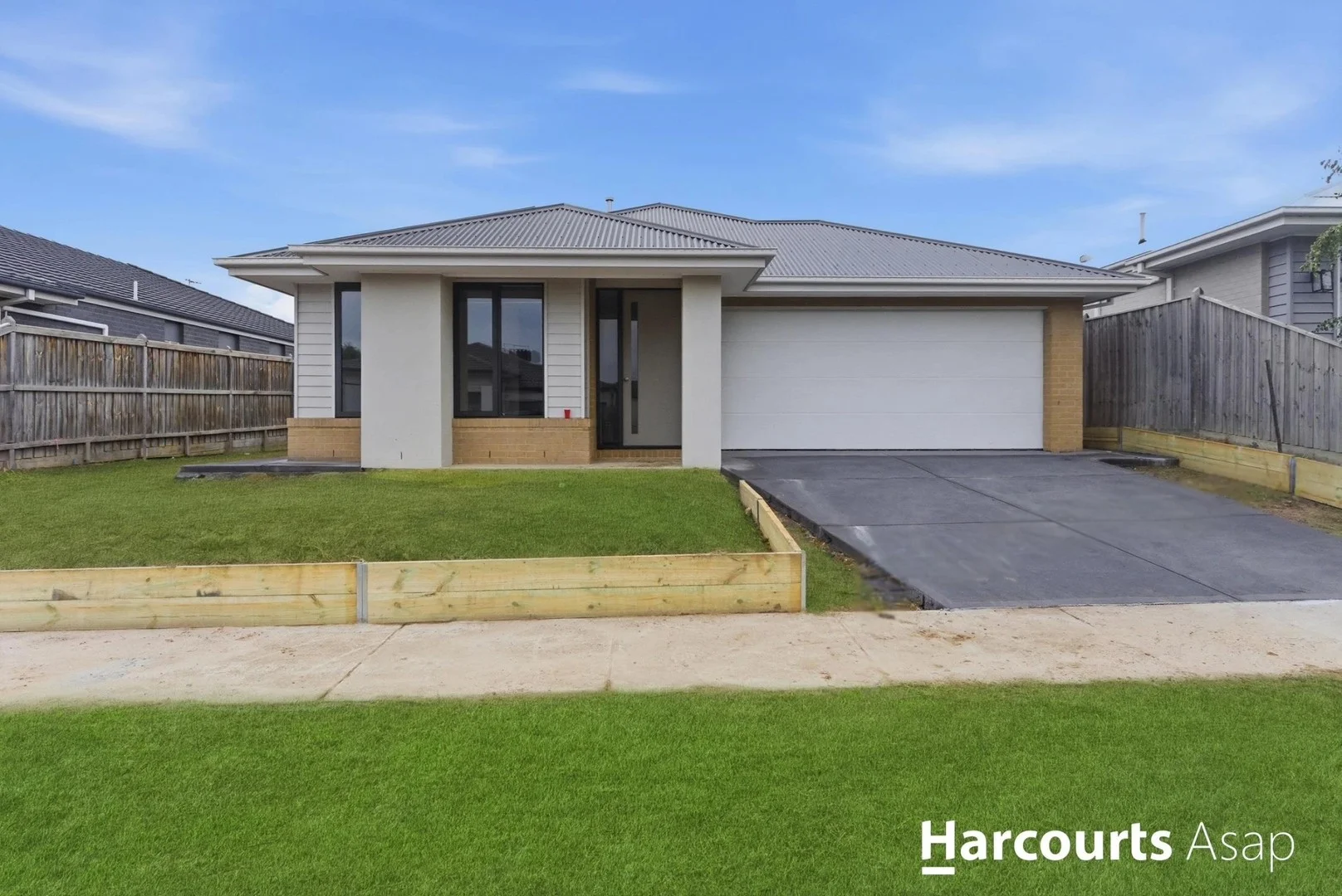 22 Songlark Crescent, Carrum Downs VIC 3201