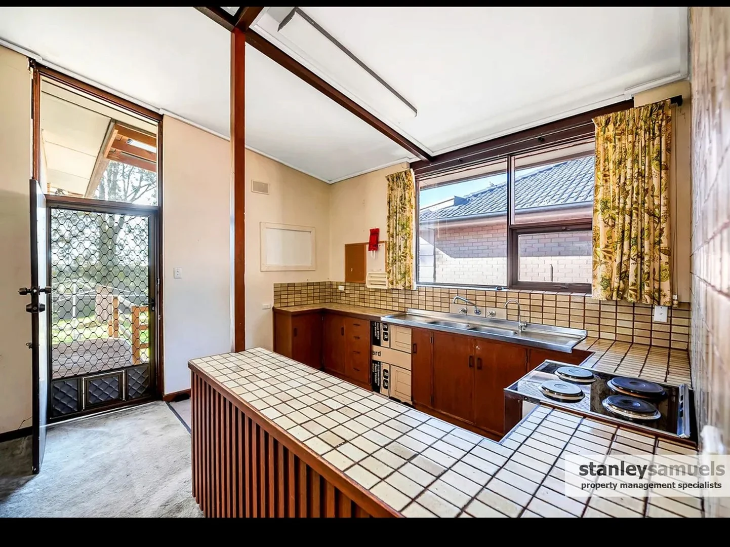 24 Burbank Ave, Bedford Park SA 5042