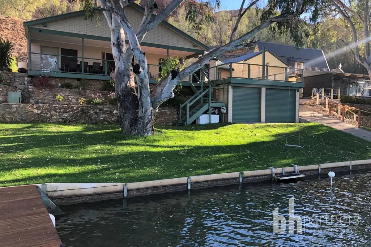 4 Greenbanks Drive, Sunnyside SA 5253